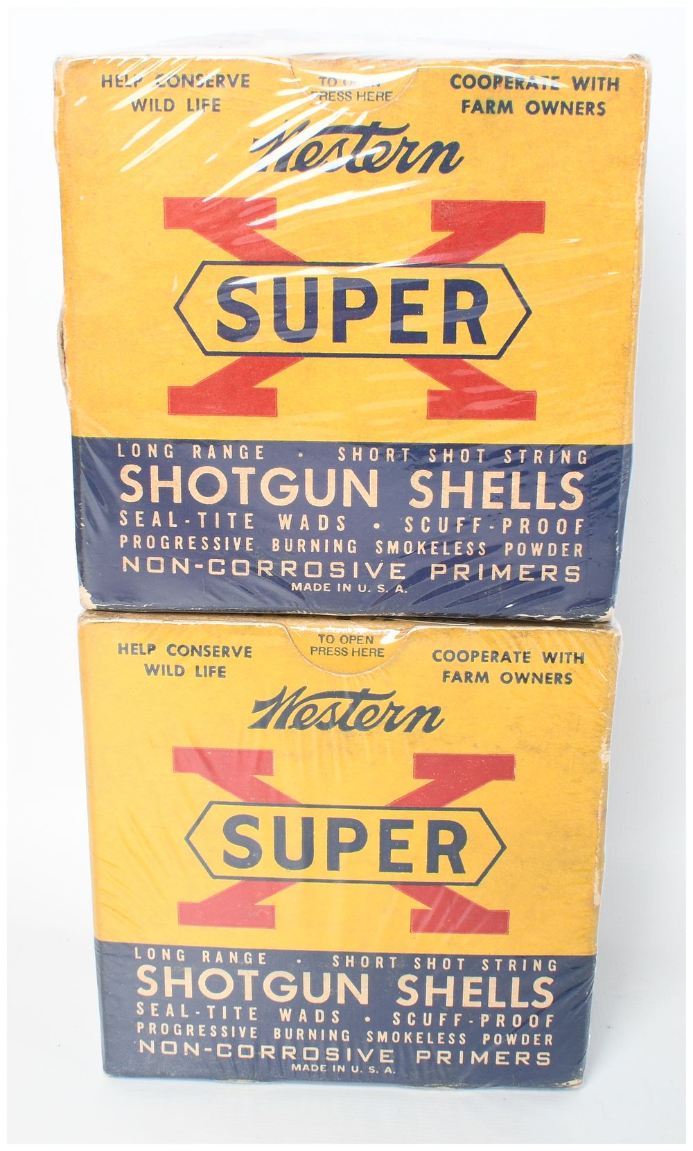 Lot 1588: Western Super-X Shotgun Shells 12 Gauge 50 Rounds