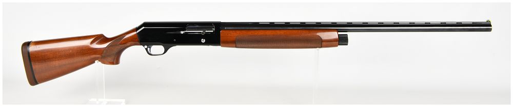 Lot 15: Beretta Model 1200 Semi-Automatic Shotgun 12 Gauge with 28 Inch Barrel 1989