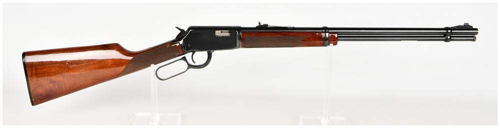 Lot 345: Winchester Model 9422M XTR Lever Action Rifle .22 Win. Magnum with 20.5 Inch Barrel