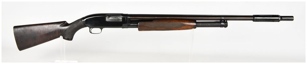 Lot 465: Winchester Model 12 Pump Action Shotgun 12 Gauge with 26 Inch Barrel