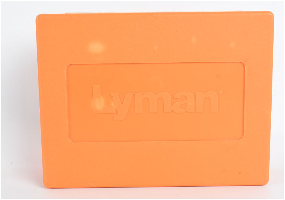 Lot 1424: A Trio of Mixed Lyman and Lee Reloading Dies for 7-30 Waters in Lyman Case