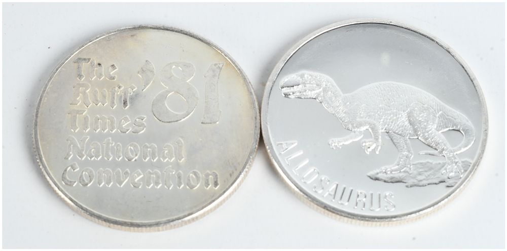 Lot 158: A Pair of 1 Troy Ounce .999 Fine Silver Bullion Rounds Including Texas Mint and Allosaurus