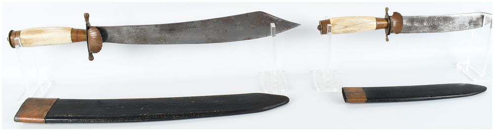 Lot 401: A Pair of German Hunting Knives with Scabbards