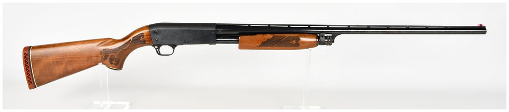 Lot 1158: Ithaca Model 37 Featherlight Pump-Action Shotgun 20 Gauge with 28 Inch Barrel