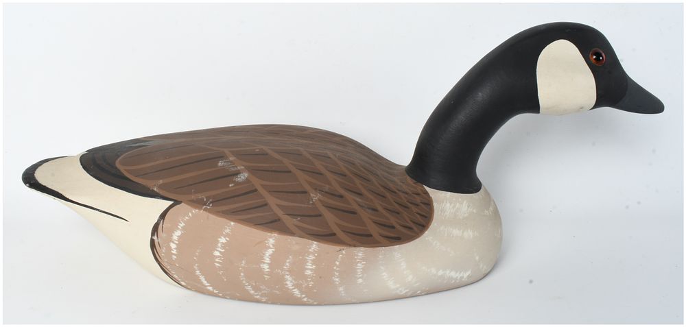 Lot 1190: Stony Point Decoys Hornick Bros. Canada Goose Decoy Signed Raymond E. Hornick 1978