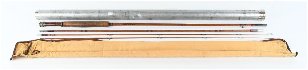Lot 332: Heddon Model 20 Bill Stanley's Favorite Split-Bamboo Fly Fishing Rod Set