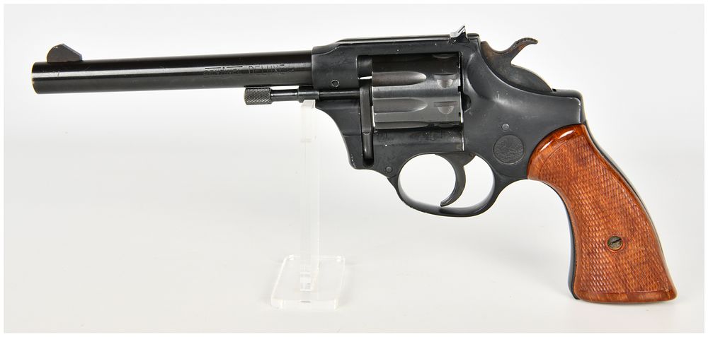 Lot 1479: High Standard Sentinel Deluxe Double Action Revolver .22 Caliber with 6 Inch Barrel