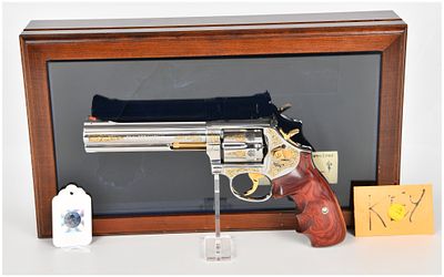 Engraved Elvis Presley TCB Smith & Wesson Model 686-6 .357 Magnum. This Smith & Wesson Model 