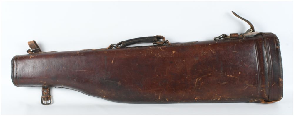 Lot 1196: A Leather Leg-O-Mutton Breakdown Shotgun Case for 28 to 30 Inch Barrels