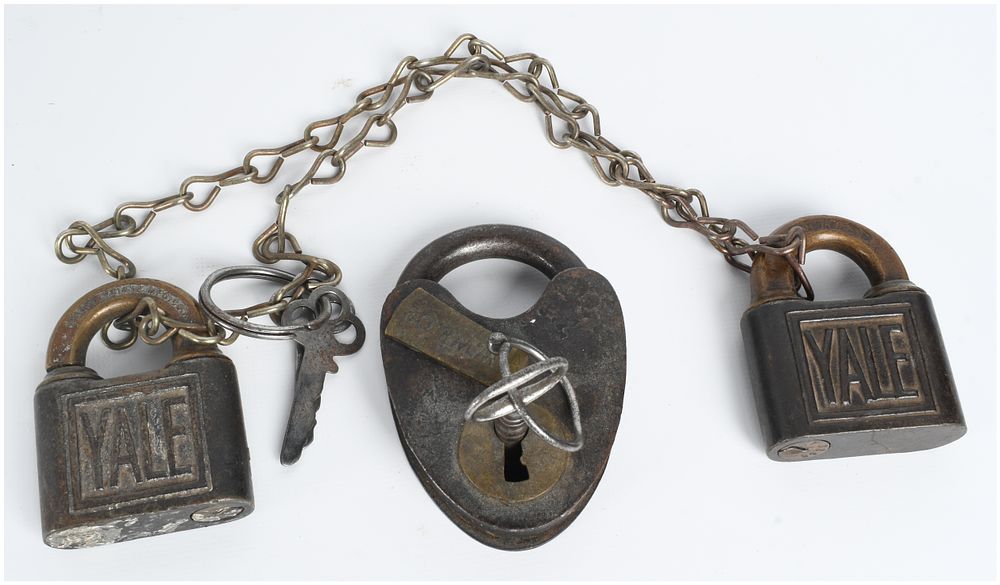 Lot 1463: Three Antique and Vintage American Padlocks by Yale and Bohannan