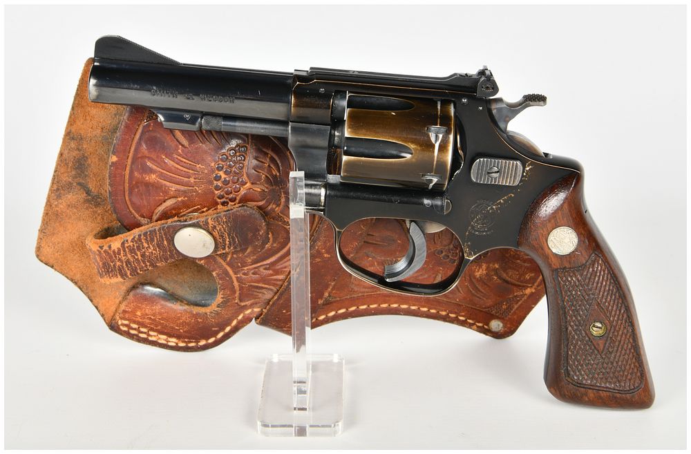 Lot 576: Smith & Wesson J frame Model 34 Kit Gun DA Revolver .22 Long Rifle with 6 Inch Barrel