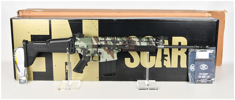 Lot 1161: FN SCAR 17S Semi-Automatic Rifle 7.62x51mm with 16 Inch Barrel