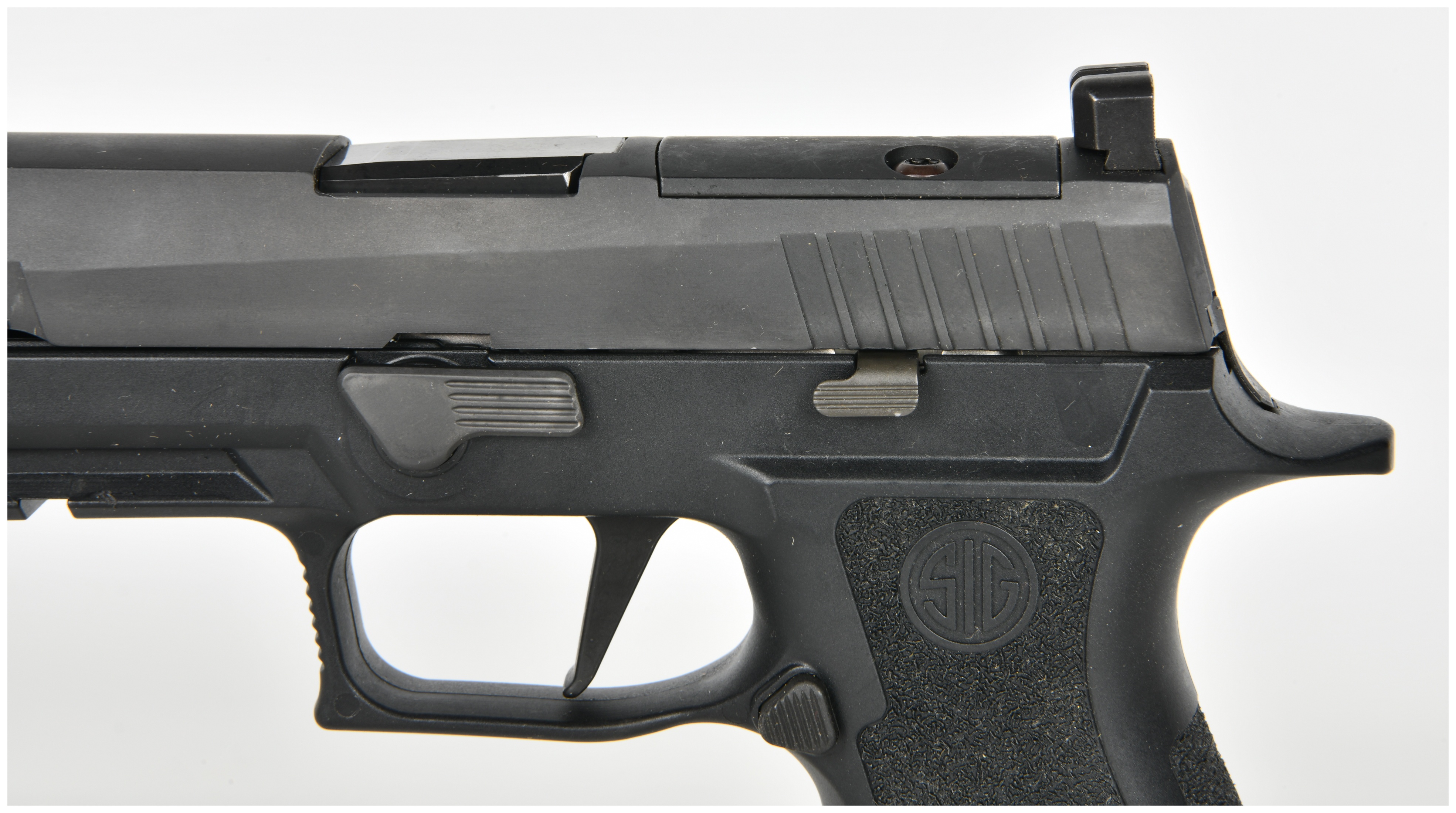 Sig Sauer P320 Semi-Automatic Pistol 9mm with 4.7 Inch Barrel