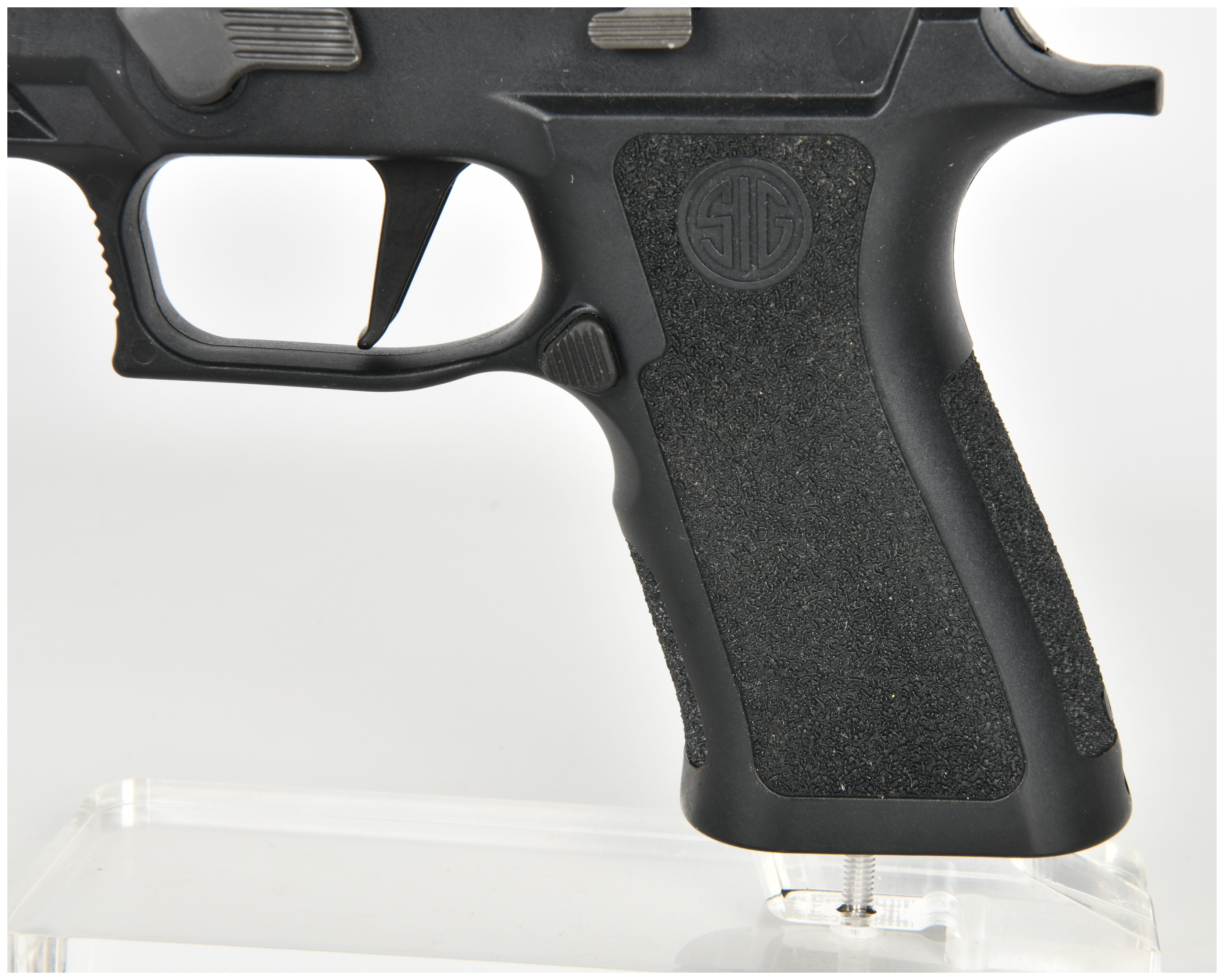 Sig Sauer P320 Semi-Automatic Pistol 9mm with 4.7 Inch Barrel
