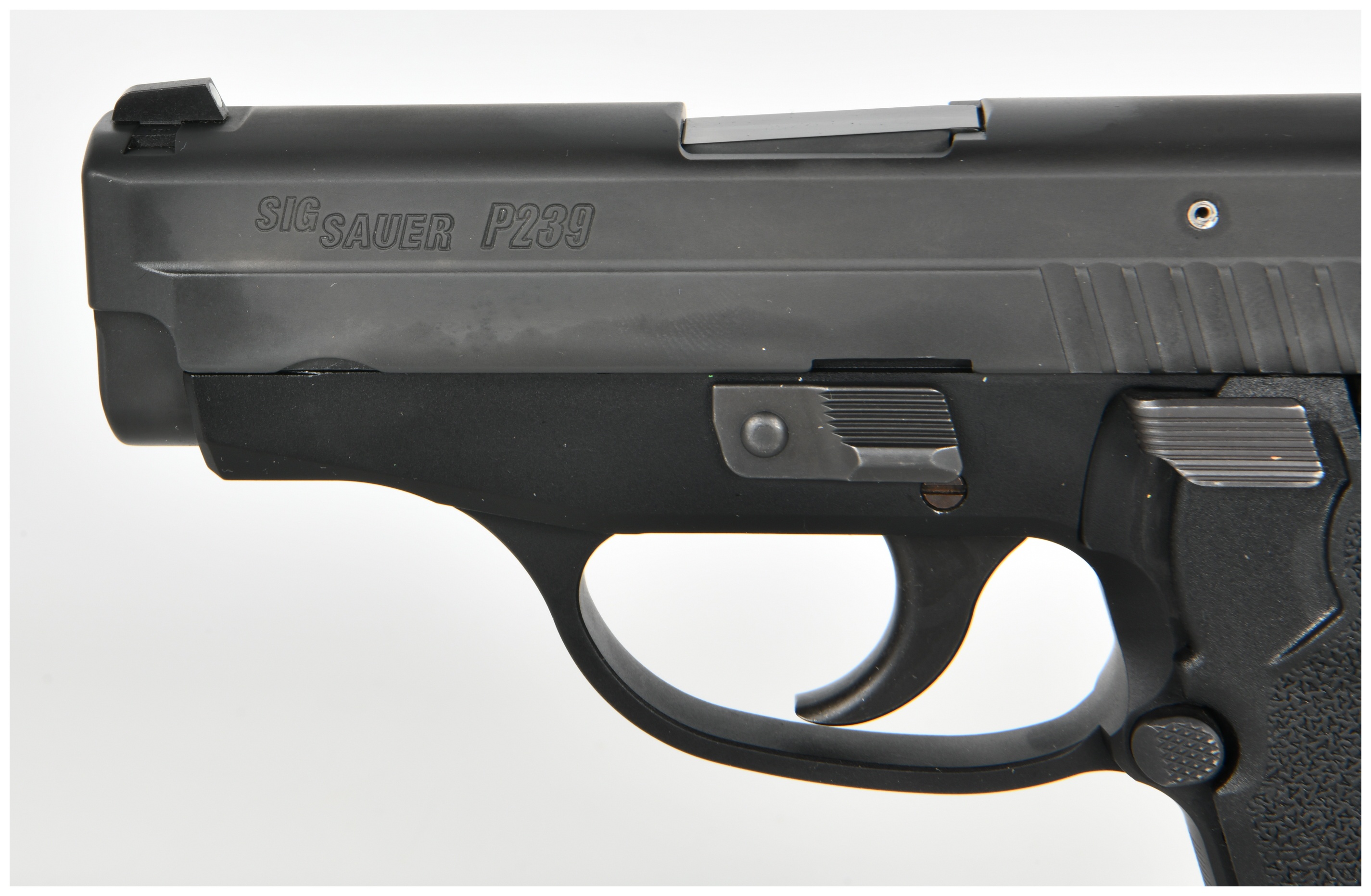 SIG Sauer P239 Semi-Automatic Pistol 9mm Parabellum with 3.6 Inch Barrel