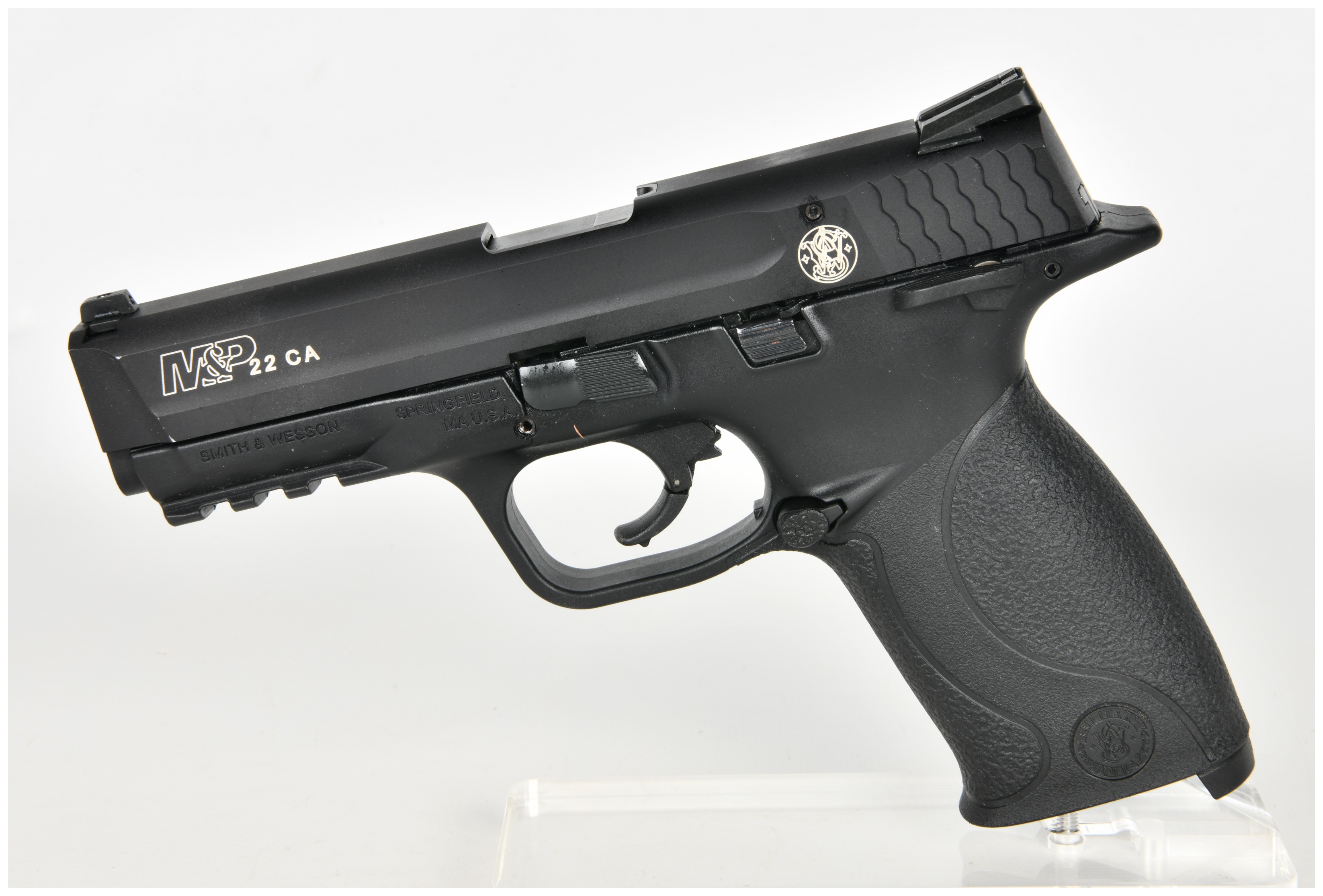 Smith & Wesson M&P22 CA Semi-Automatic Pistol .22 LR with 4.1 Inch Barrel