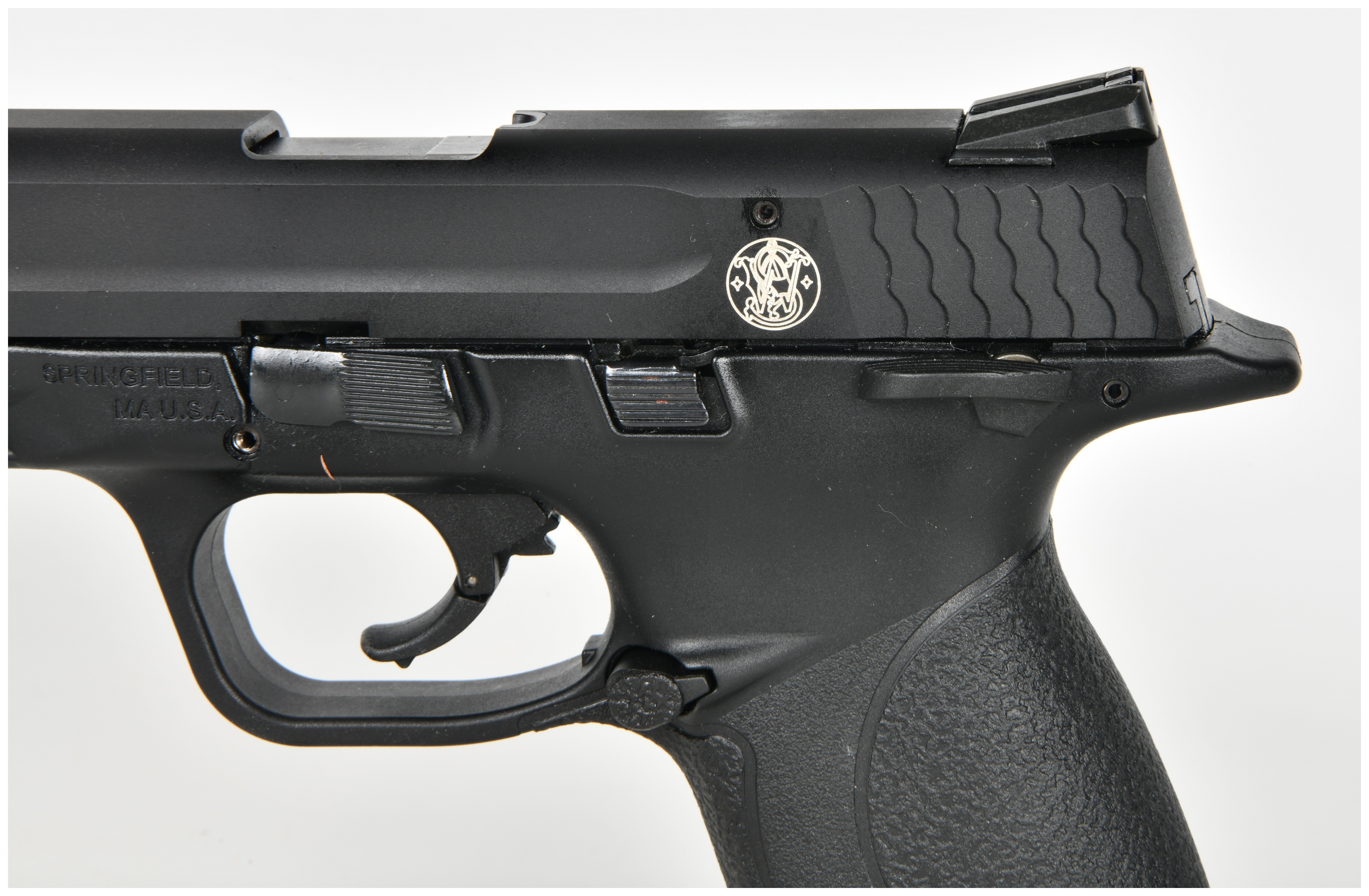 Smith & Wesson M&P22 CA Semi-Automatic Pistol .22 LR with 4.1 Inch Barrel