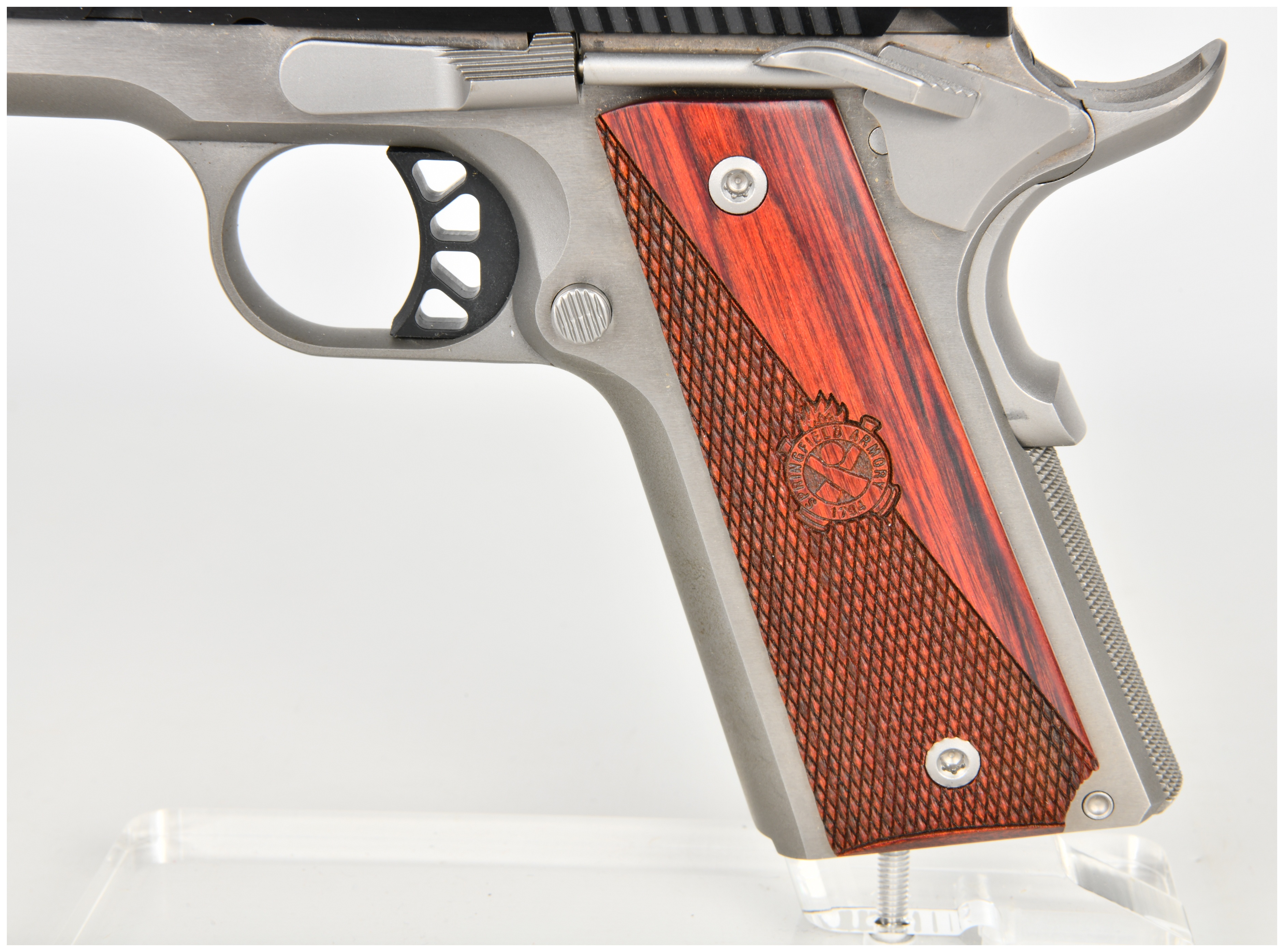 Springfield Armory Ronin Operator Semi-Automatic Pistol .45 AUTO with 5 Inch Barrel