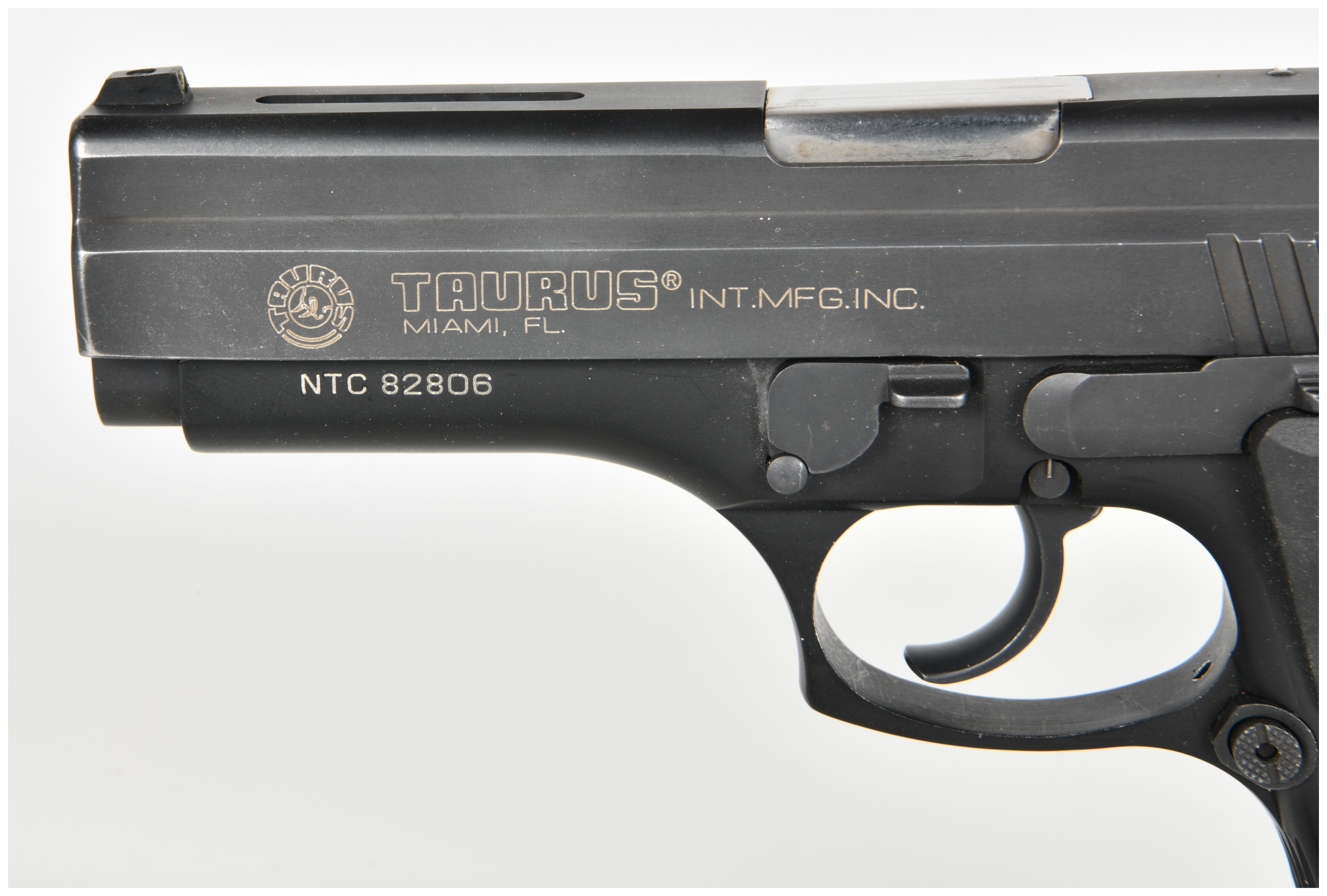 Taurus PT 945 Semi-Automatic Pistol .45 ACP with 4.25 Inch Barrel