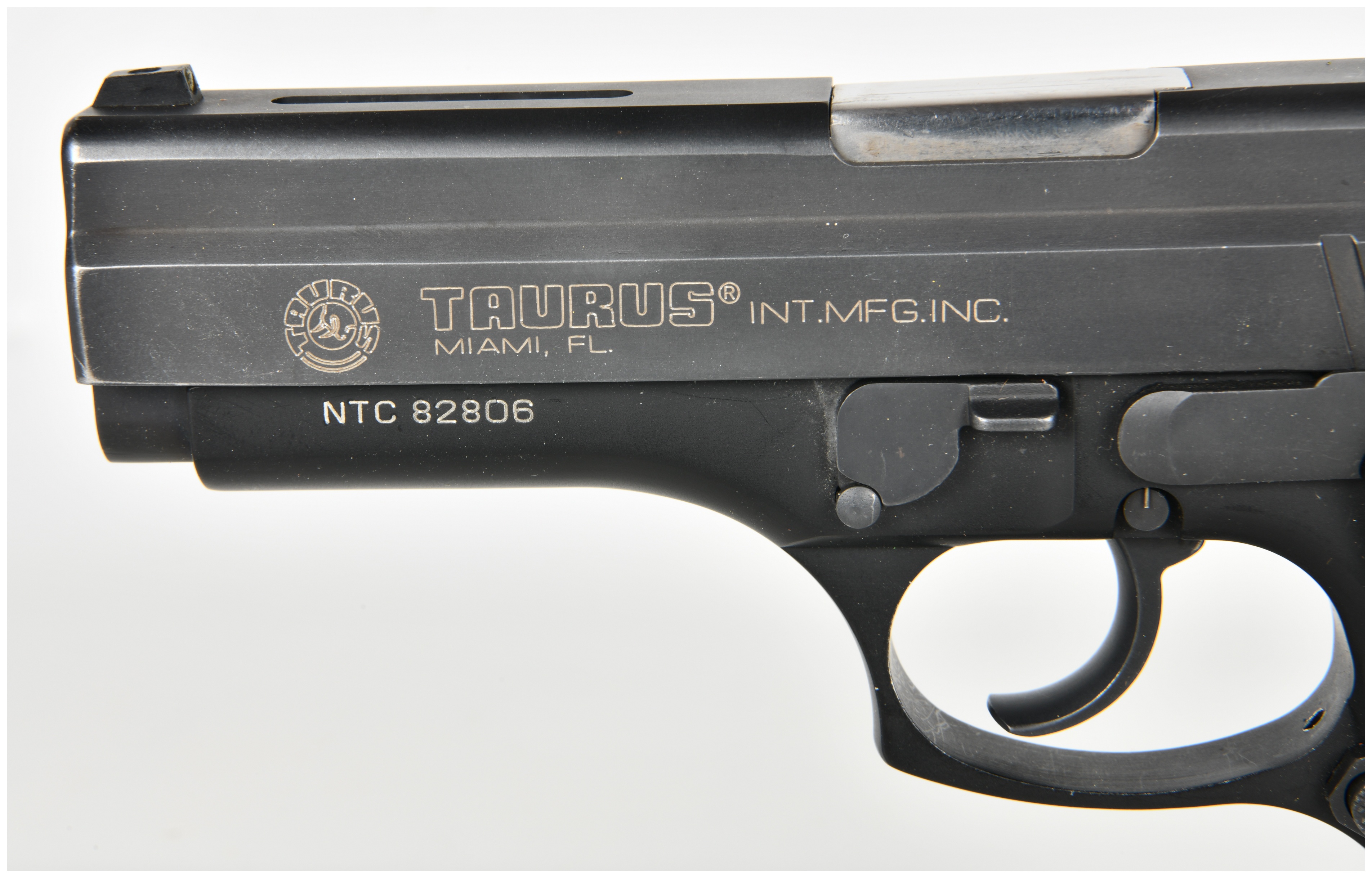 Taurus PT 945 Semi-Automatic Pistol .45 ACP with 4.25 Inch Barrel