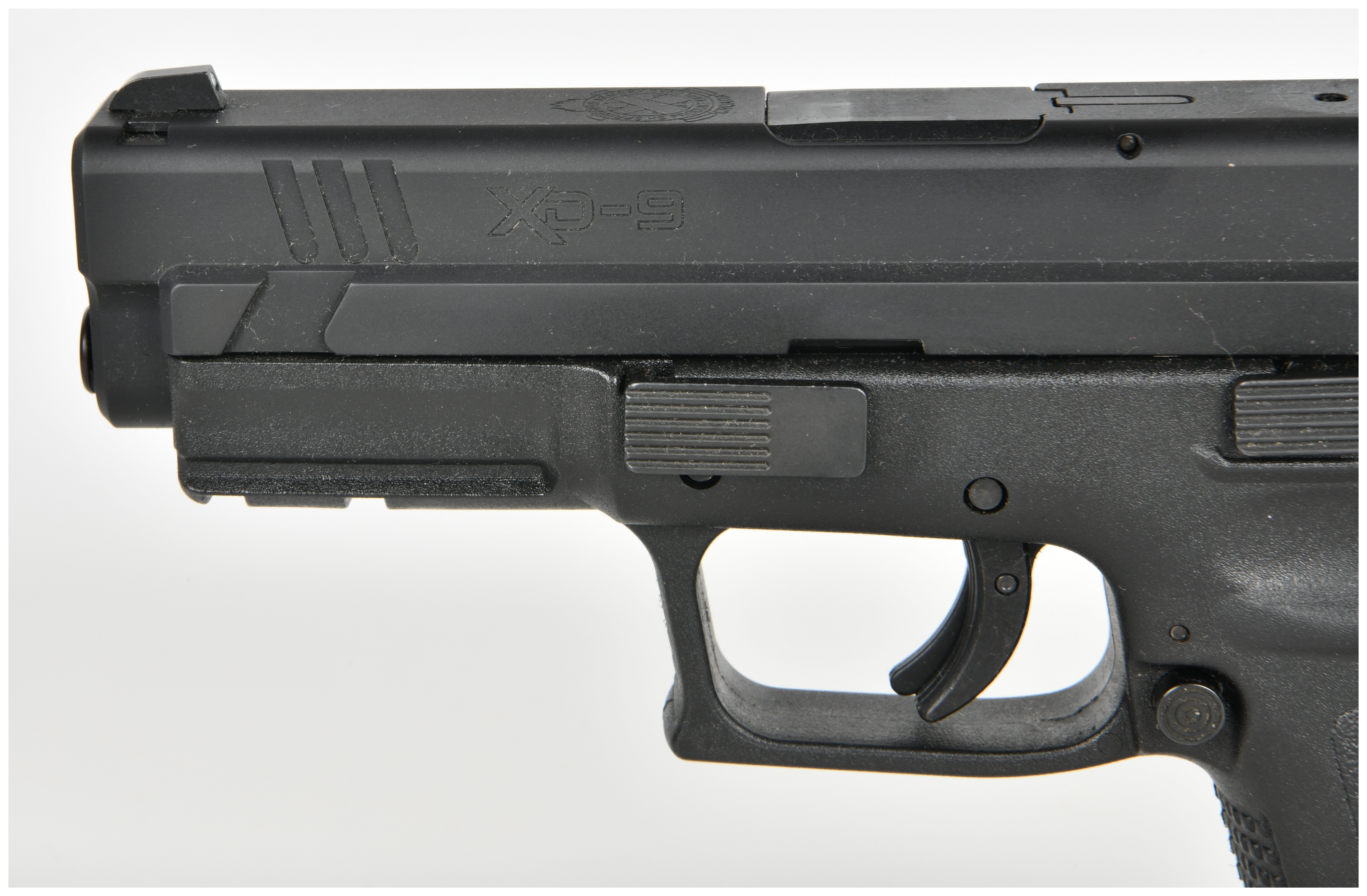 Springfield Armory XD-9 Semi-Automatic Pistol 9mm with 4 Inch Barrel