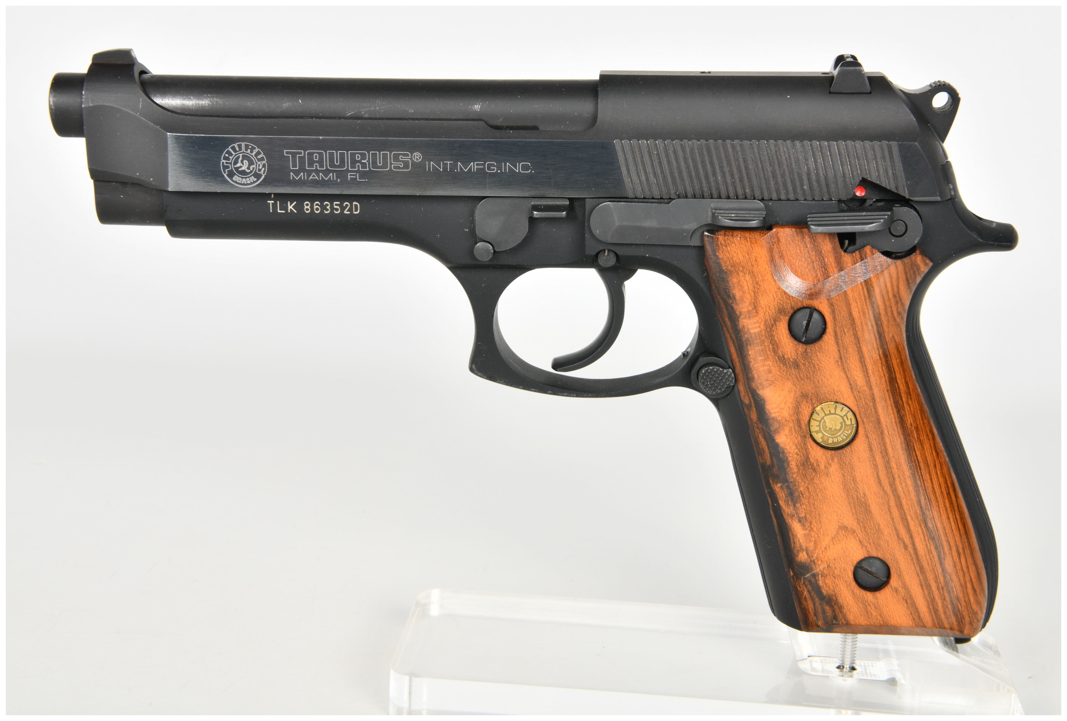 Taurus PT 92 AF Semi-Automatic Pistol 9mm Parabellum with 5 Inch Barrel