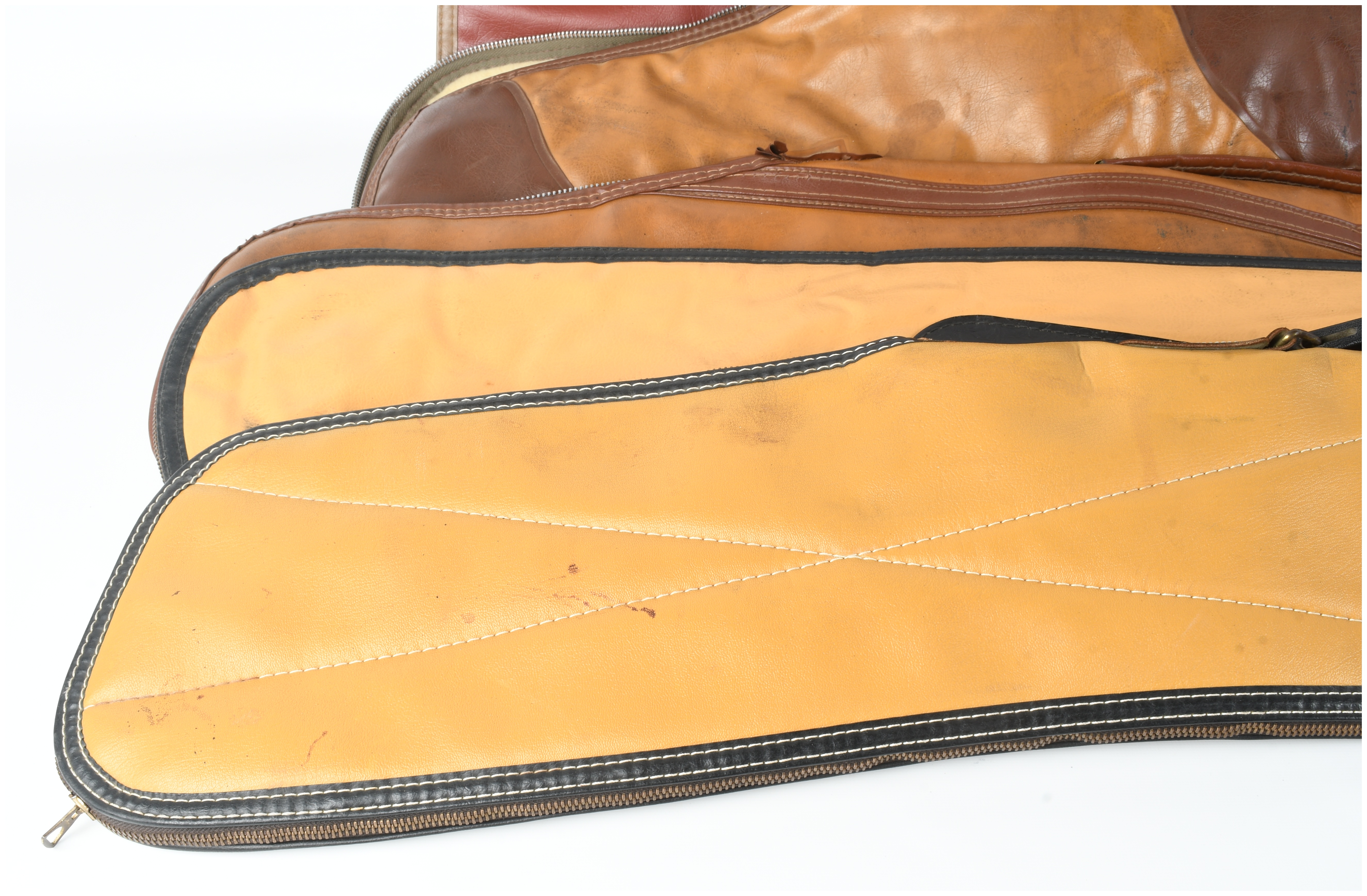 A Group of 5 Vintage Soft-Sided Long Gun Cases including Kolpin Gun-Tector