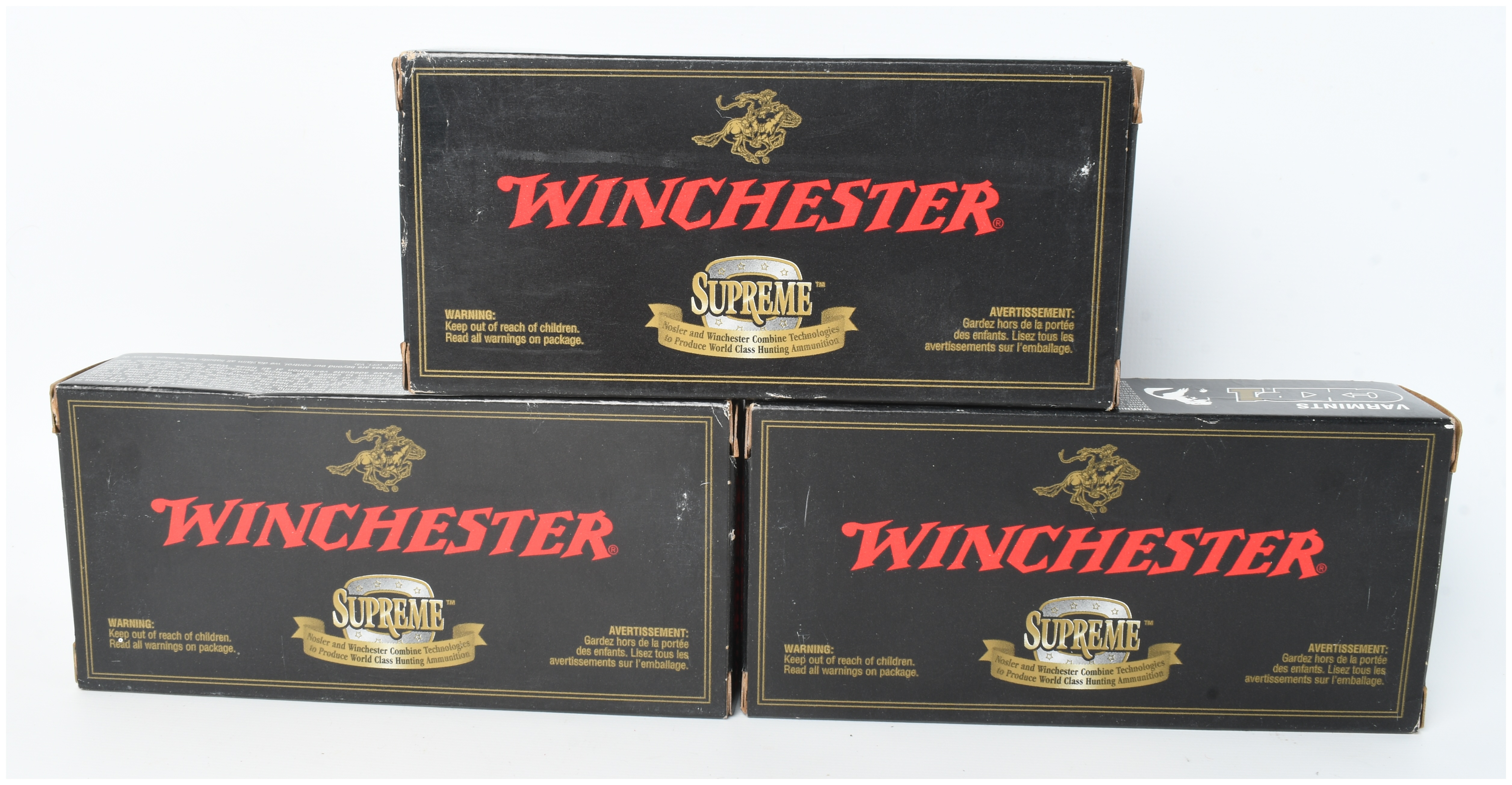 A Lot of 60 Winchester Supreme Ballistic Silvertip Ammunition .22-250 Remington