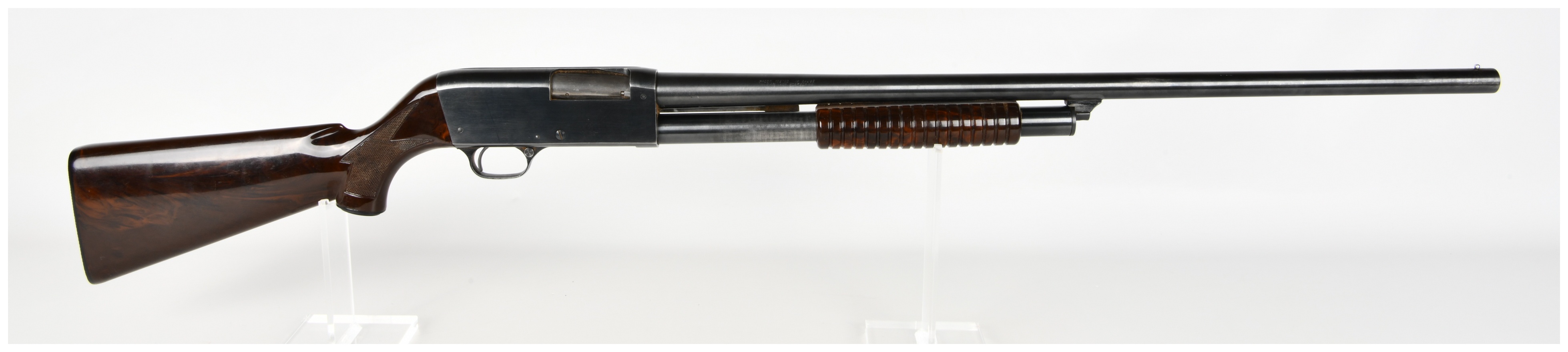 Stevens Model 820 Pump Action Shotgun 12 Gauge with 28 Inch Barrel