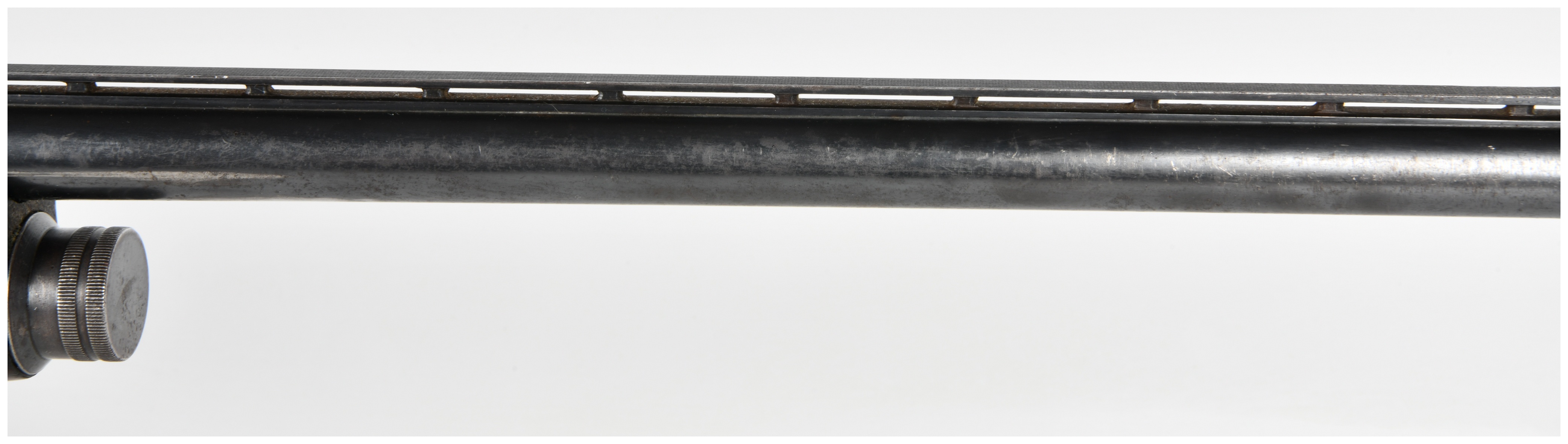 Browning Auto-5 Semi-Automatic Shotgun 16 Gauge with 25.5 Inch Barrel