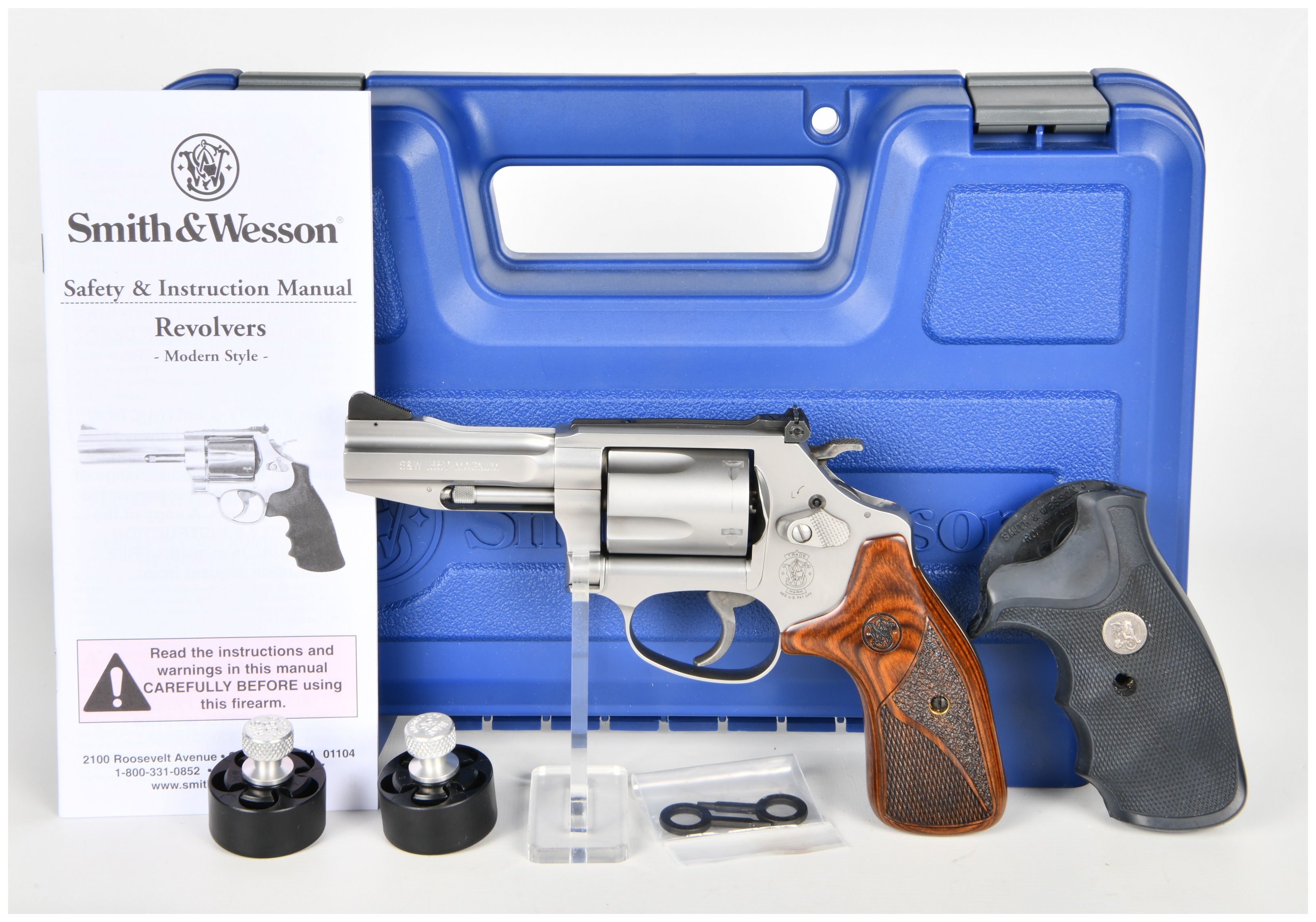 Smith & Wesson Model 60-15 Pro Series Double Action Revolver .357 Magnum with 3 Inch Barrel