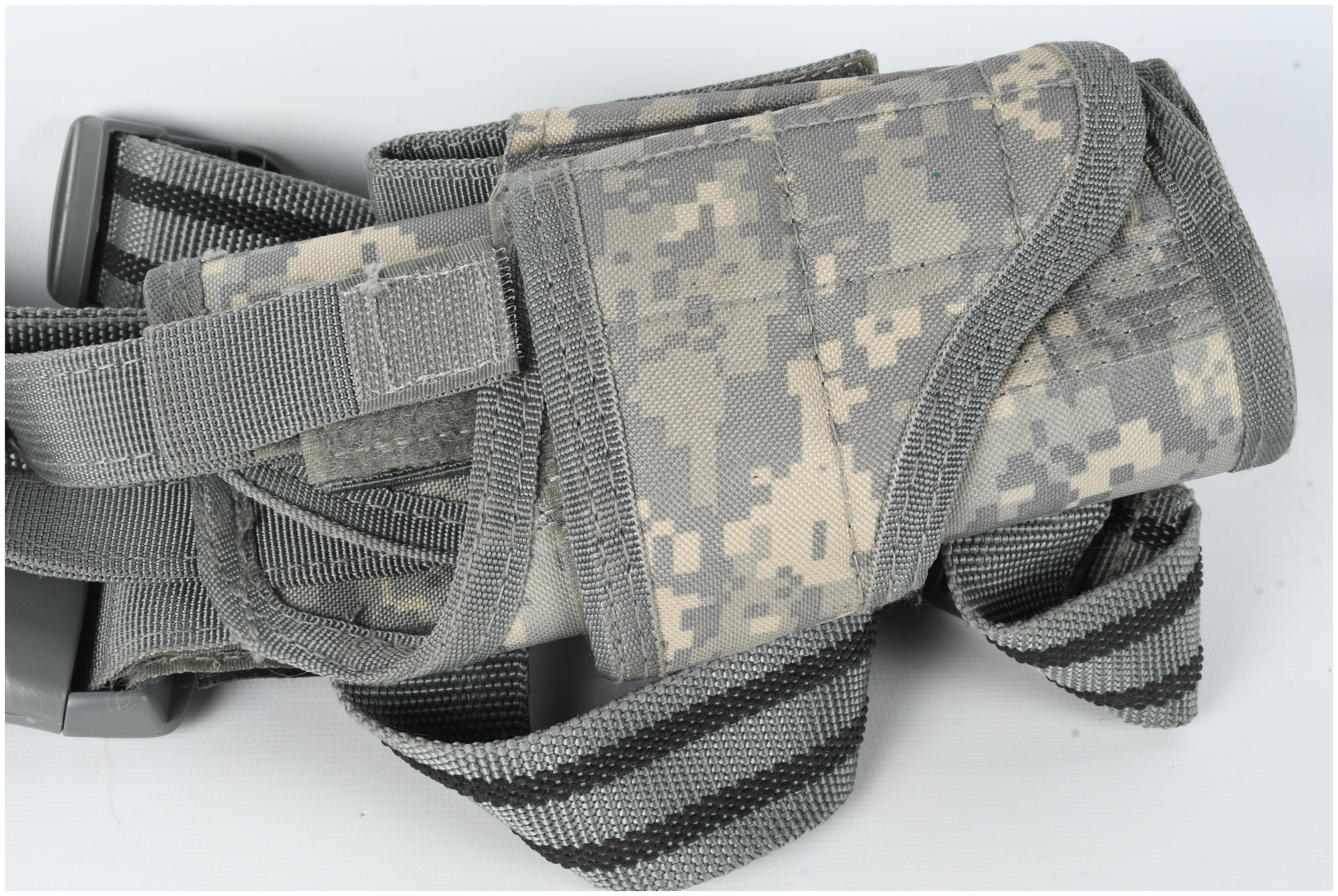 Universal Camouflage Pattern Tactical Drop Leg Holster