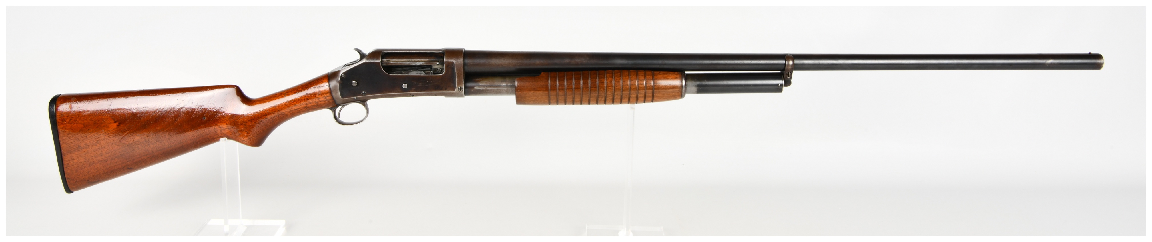Winchester Model 1897 Pump-Action Shotgun 12 Gauge with 32 Inch Barrel 1910