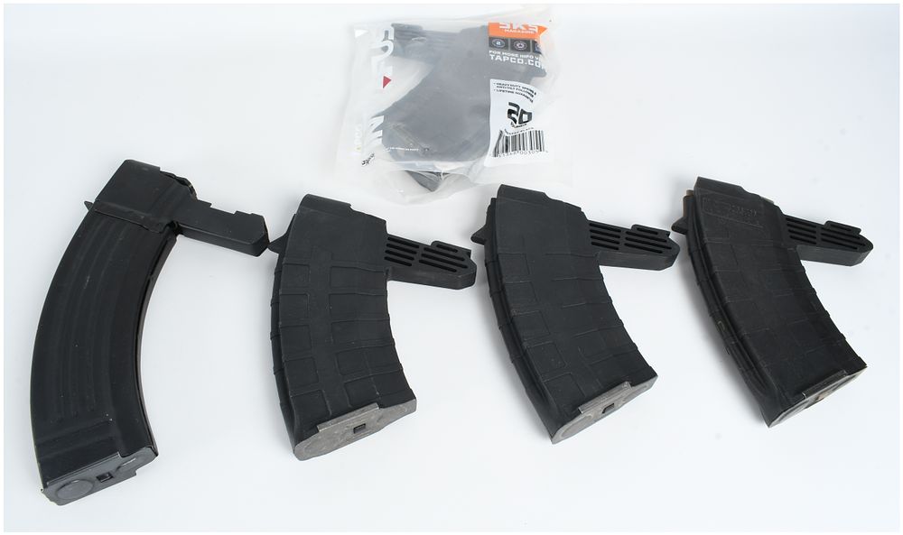 Lot 326: A Lot of Five Aftermarket Detachable Duckbill SKS Magazines