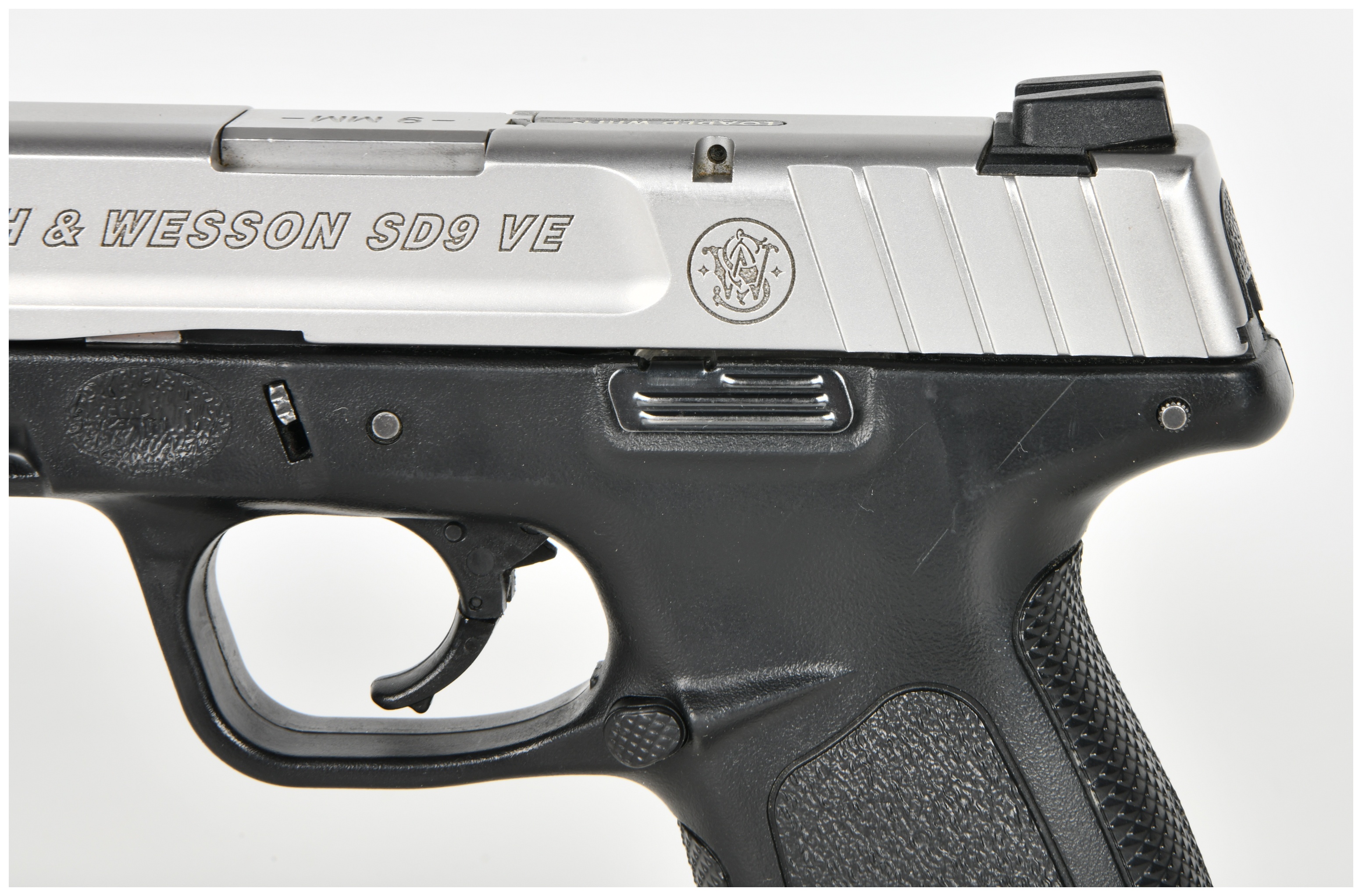 Smith & Wesson SD9 VE Semi-Automatic Pistol 9mm with 4 Inch Barrel