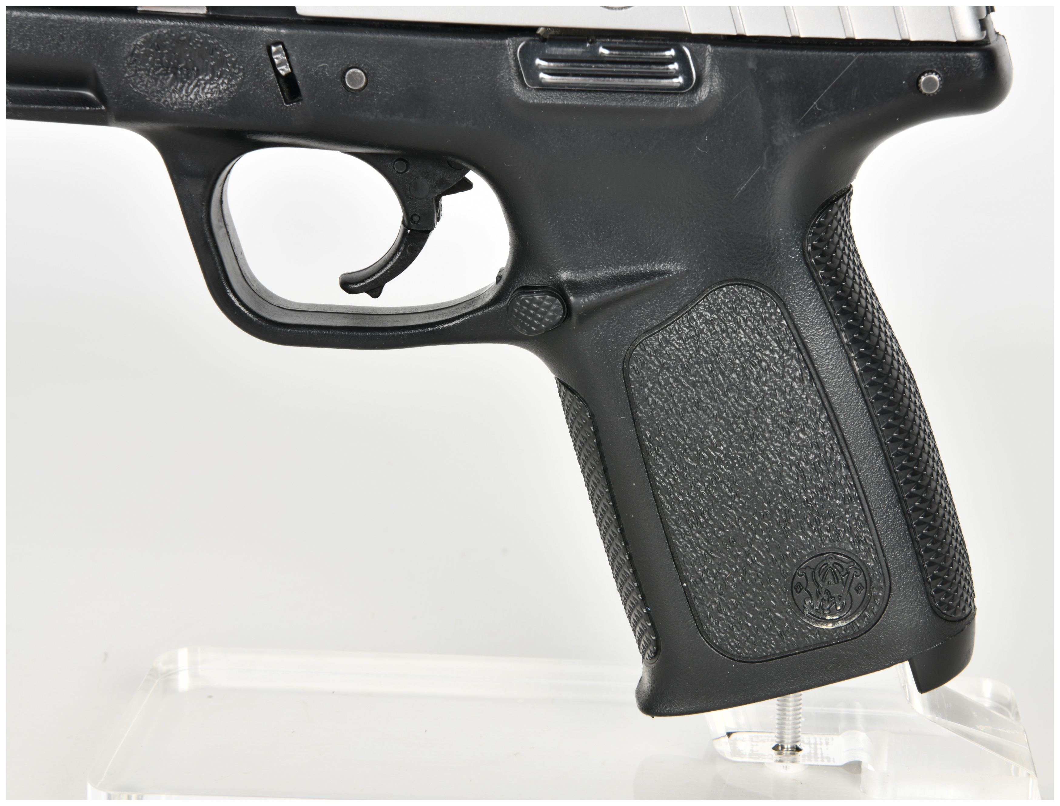 Smith & Wesson SD9 VE Semi-Automatic Pistol 9mm with 4 Inch Barrel