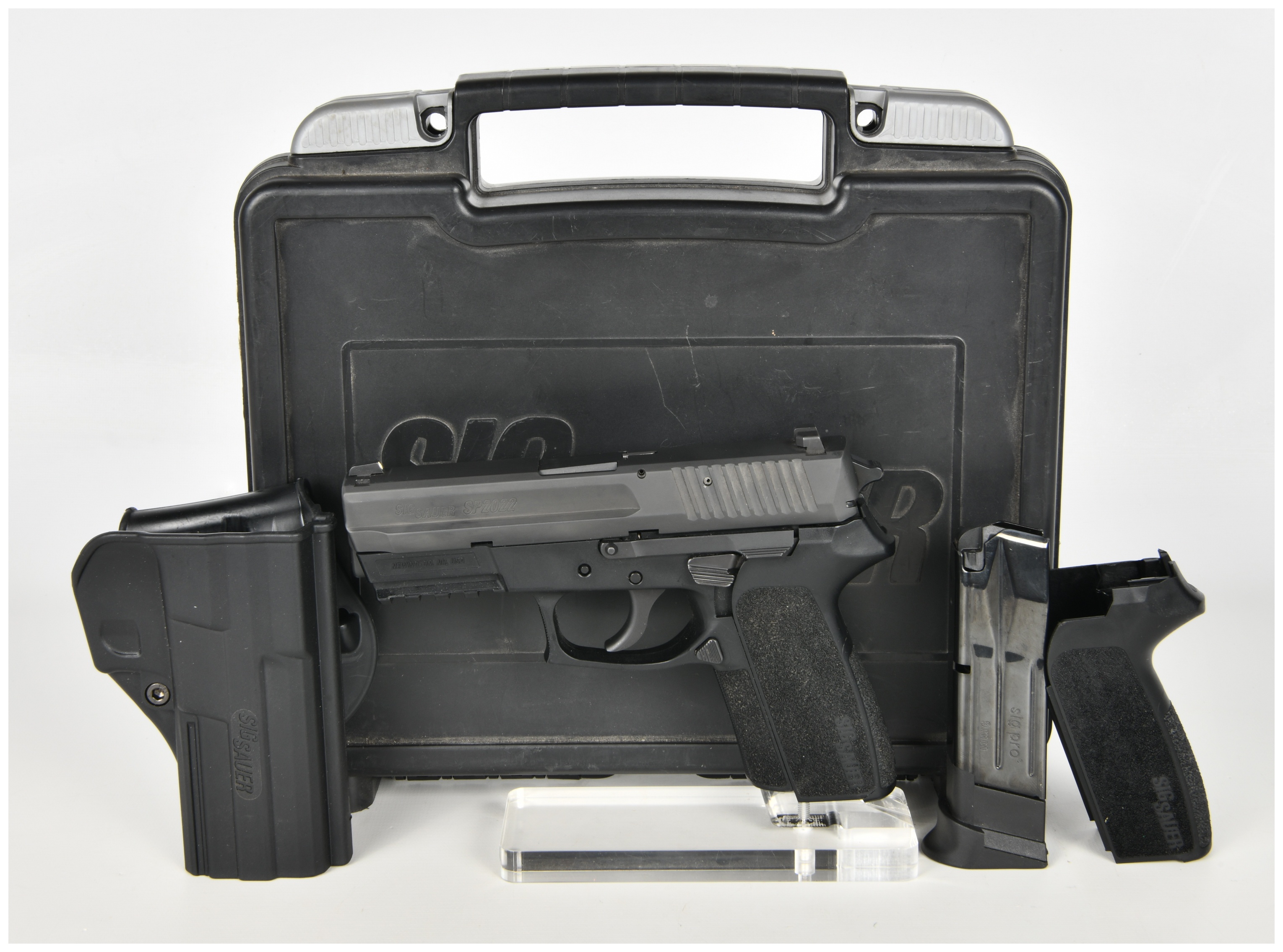 Sig Sauer SP2022 Semi-Automatic Pistol 9mm