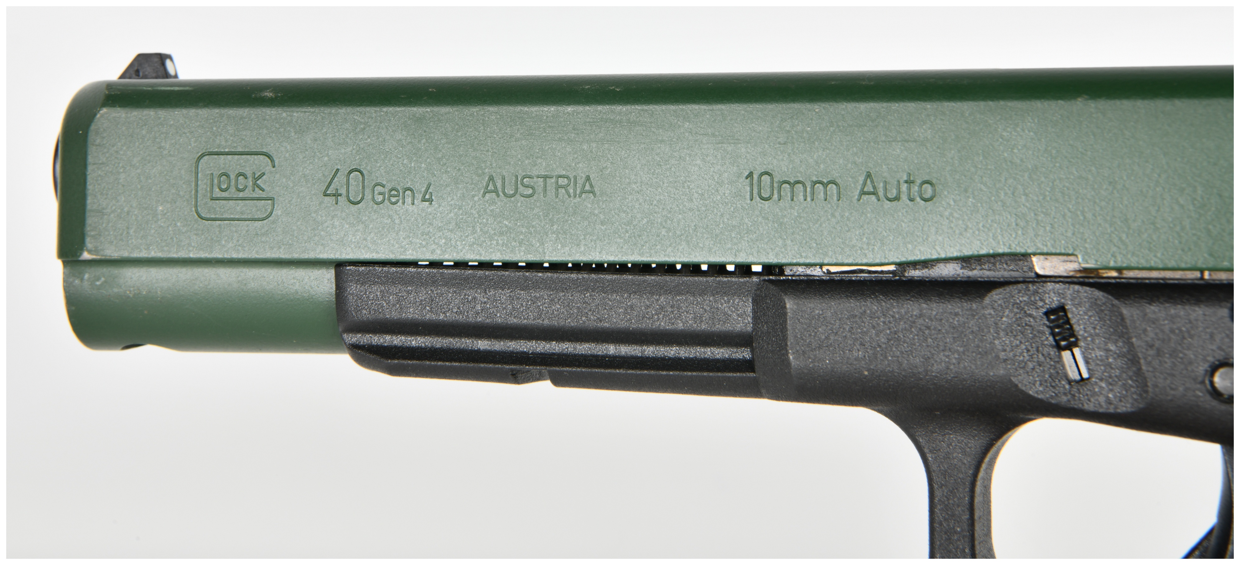 Glock 40 Gen 4 Semi-Automatic Pistol 10mm Auto with 6.02 Inch Barrel