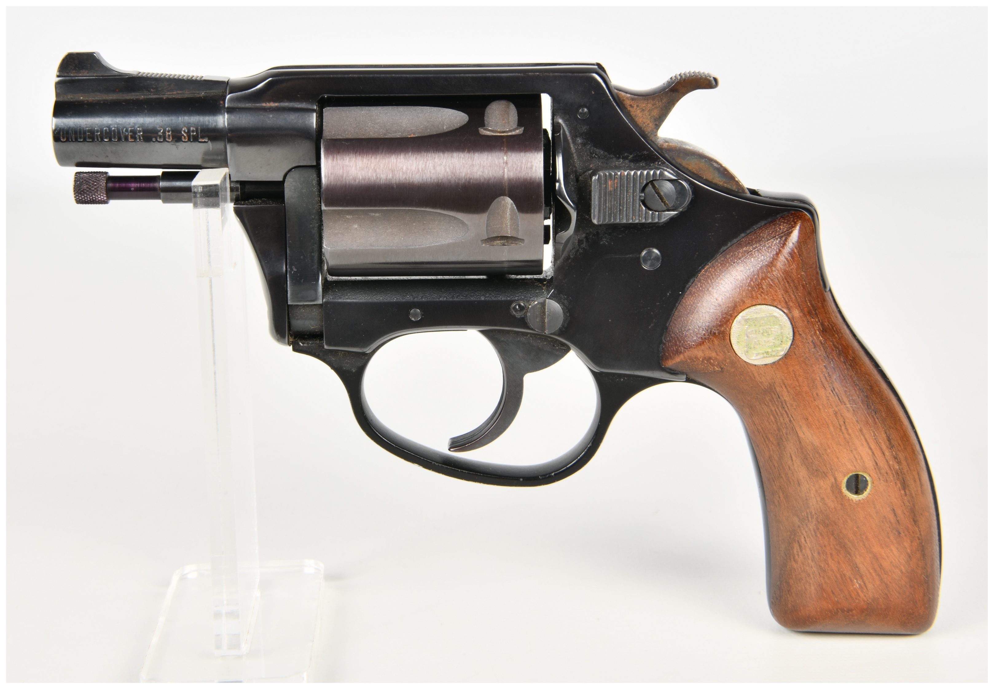 Charter Arms Undercover Double Action Revolver .38 Special with 2 Inch Barrel