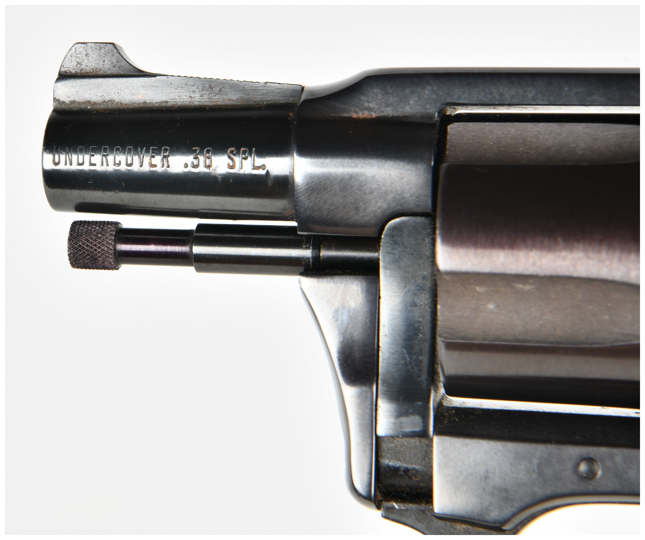 Charter Arms Undercover Double Action Revolver .38 Special with 2 Inch Barrel