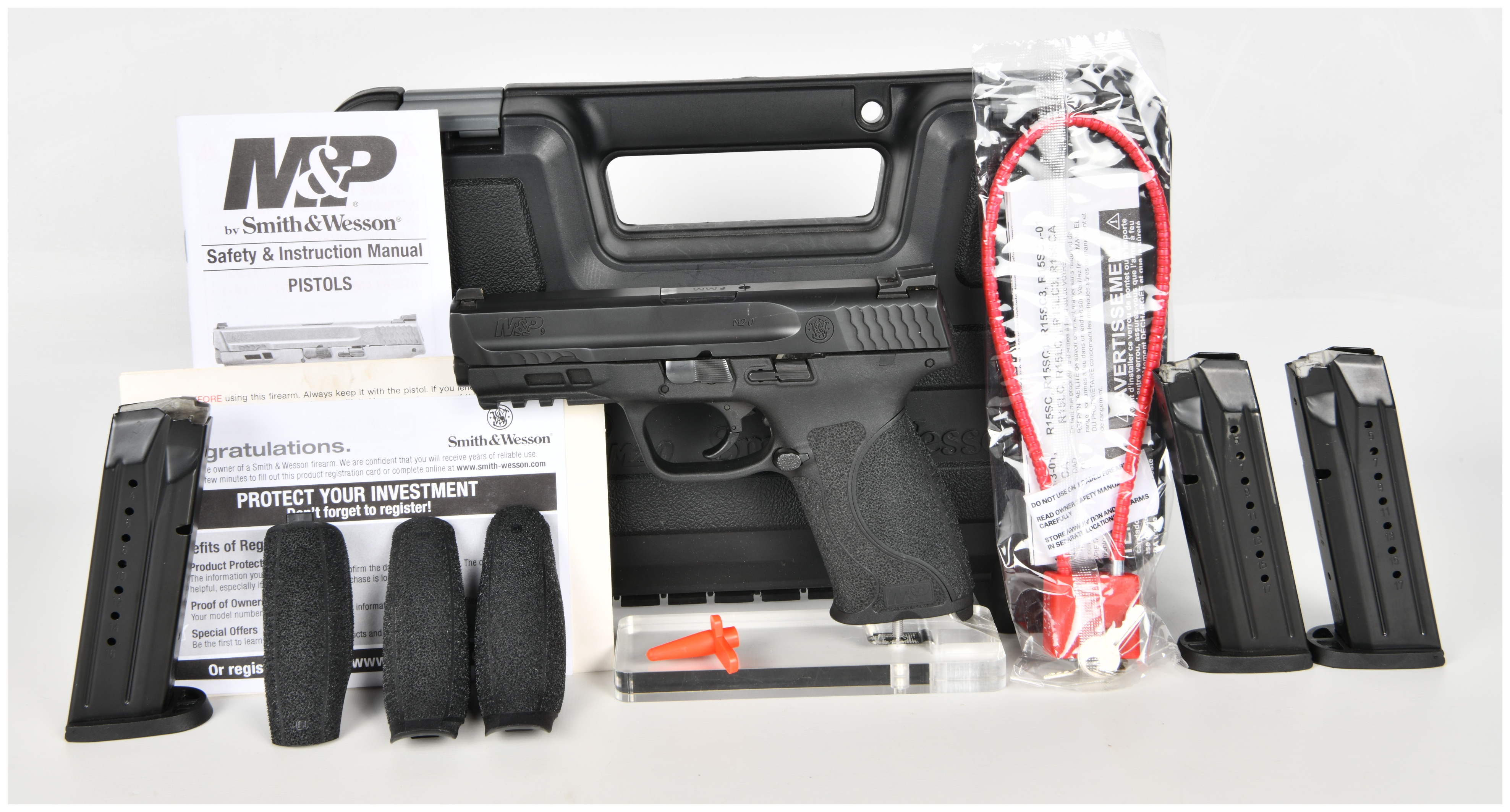 Smith & Wesson M&P9 M2.0 Semi-Automatic Striker-Fired Pistol 9mm with 4.25 Inch Barrel