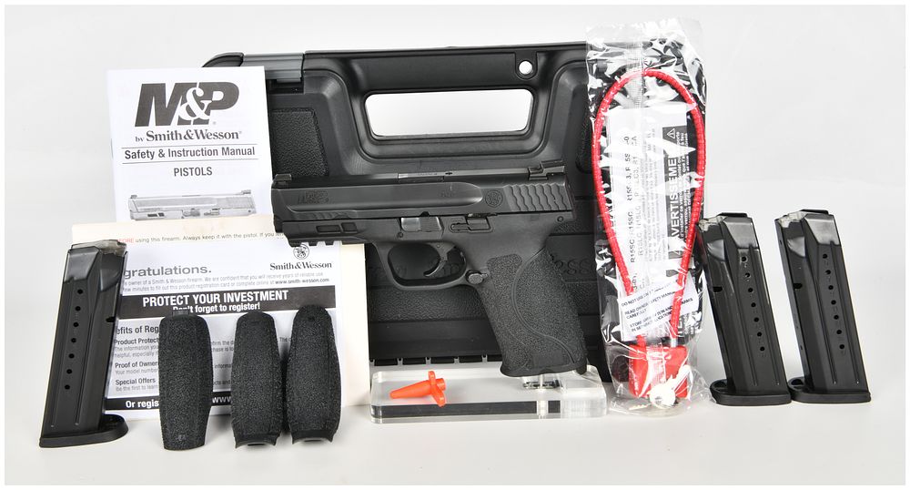 Lot 414: Smith & Wesson M&P9 M2.0 Semi-Automatic Striker-Fired Pistol 9mm with 4.25 Inch Barrel