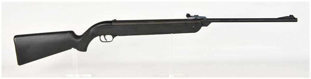 Lot 423: Crosman Model 795 Break-Barrel Air Rifle .177 Caliber
