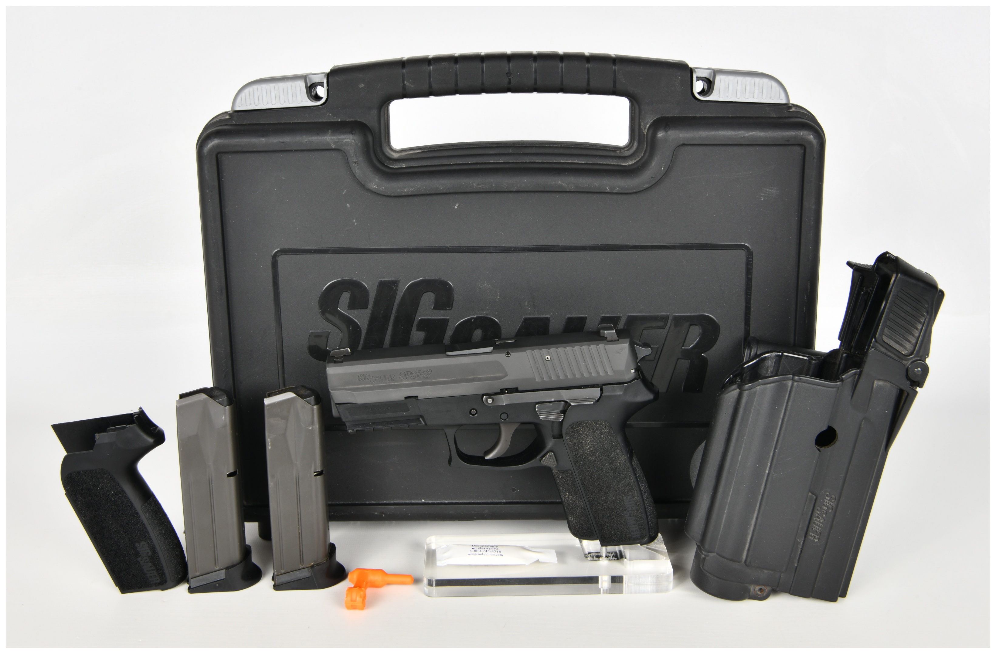 SIG Sauer SP2022 Double-Action/Single-Action Semi-Automatic Pistol 9mm Parabellum with 3.9 Inch Barrel March 25, 2015