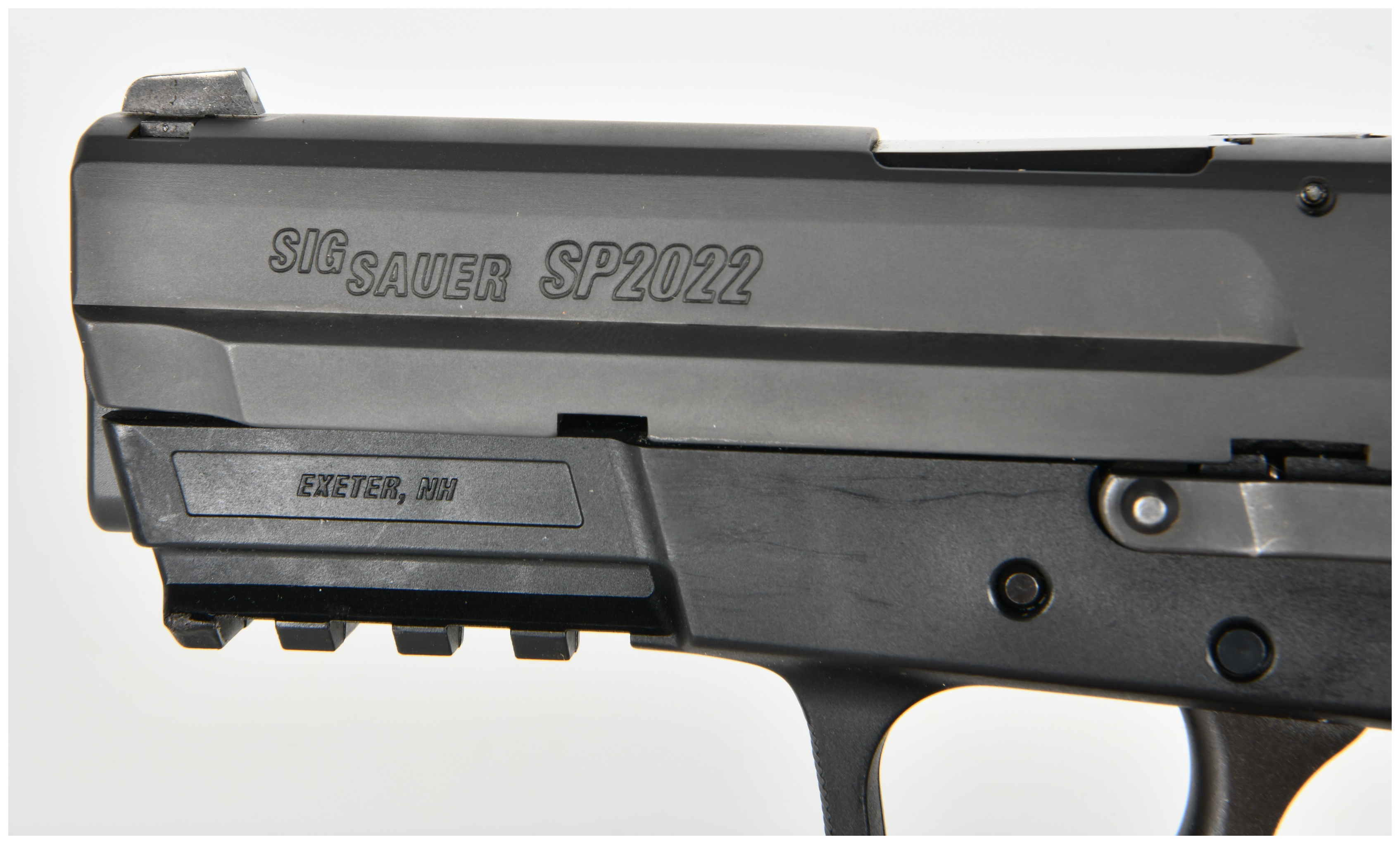 SIG Sauer SP2022 Double-Action/Single-Action Semi-Automatic Pistol 9mm Parabellum with 3.9 Inch Barrel March 25, 2015