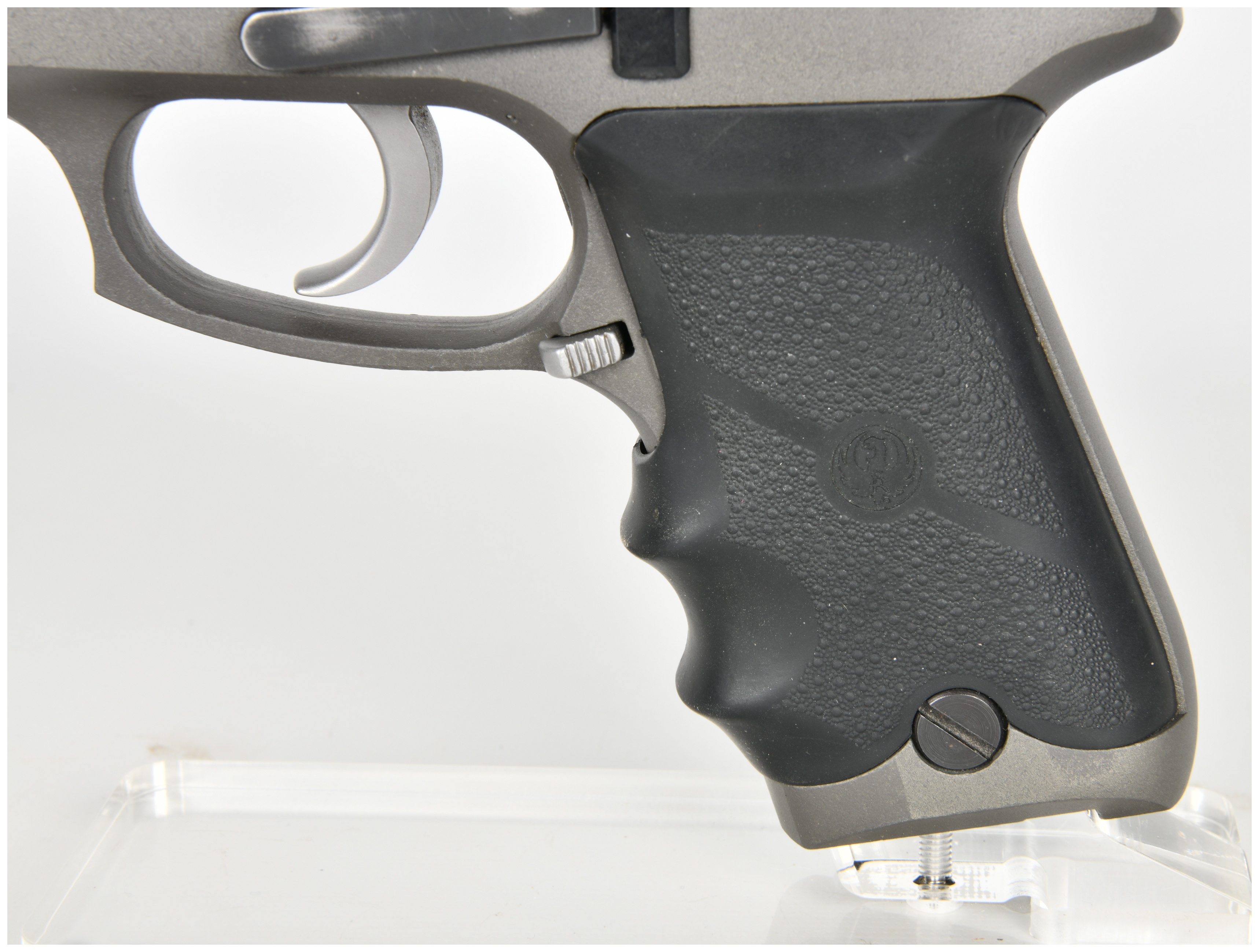 Ruger P94 Semi-Automatic Pistol .40 Auto with 4.2 Inch Barrel