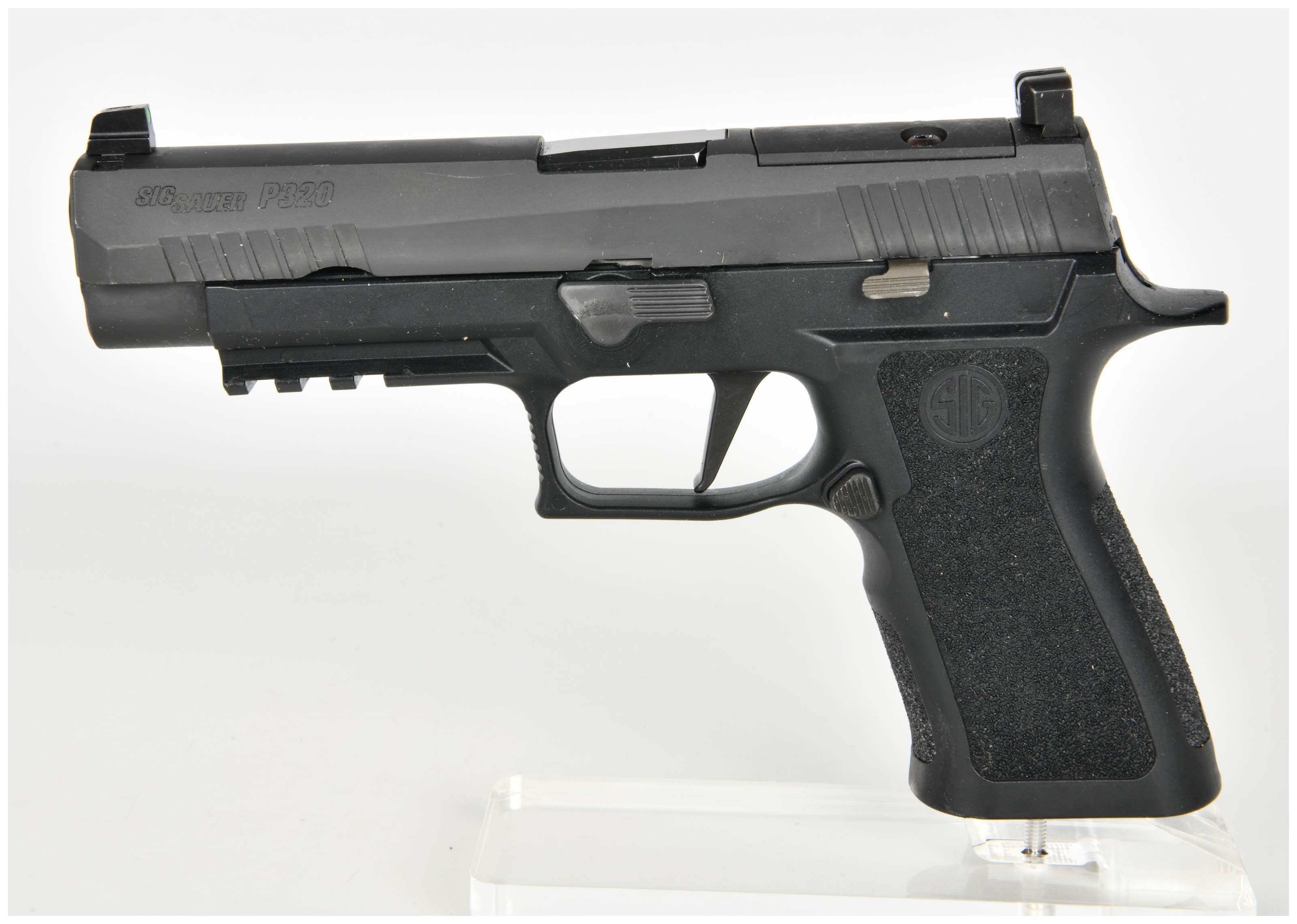Sig Sauer P320 Semi-Automatic Pistol 9mm