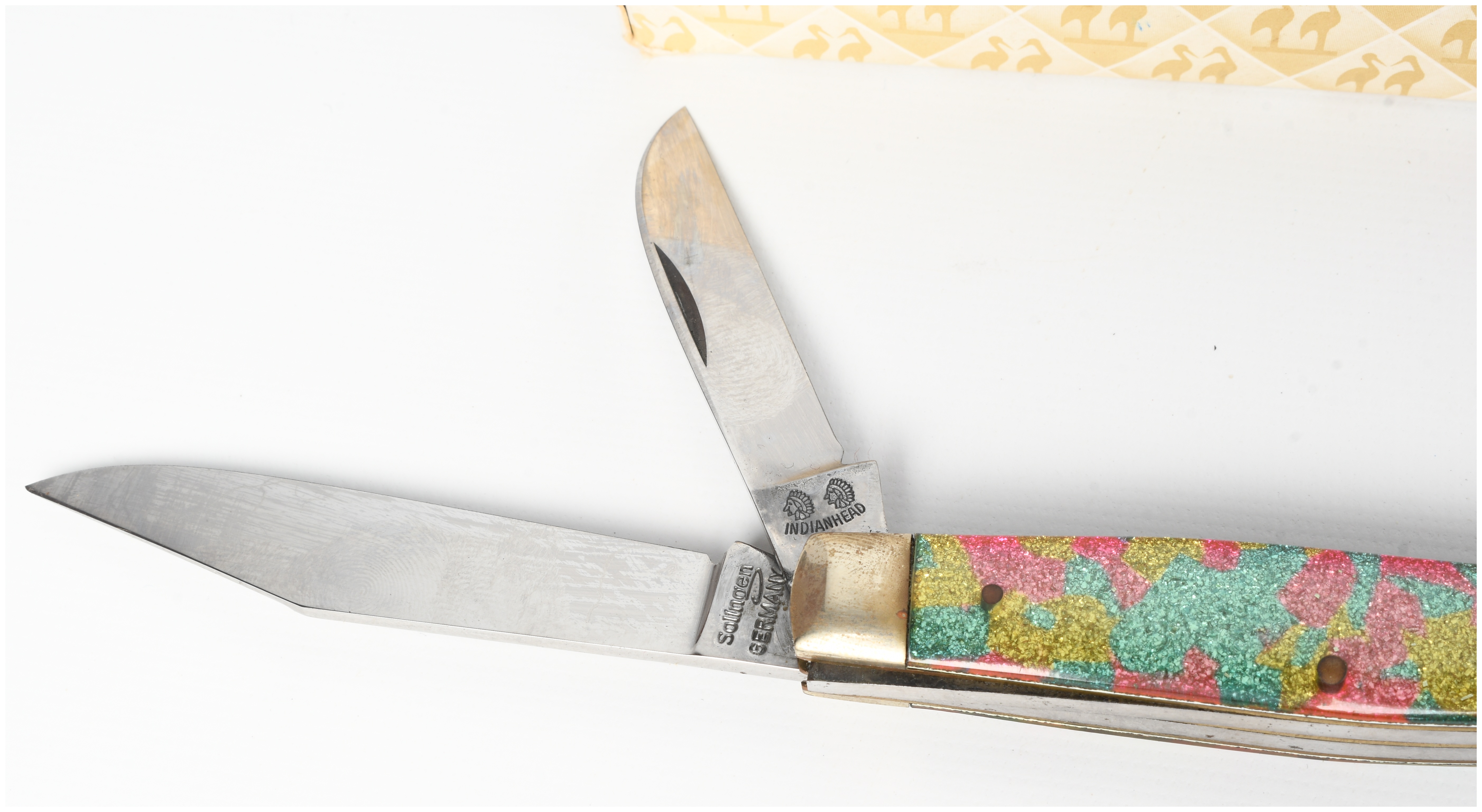 A Collection of Four Pocket Knives Including Schrade Kissing Cranes and Frost Cutlery with Boxes