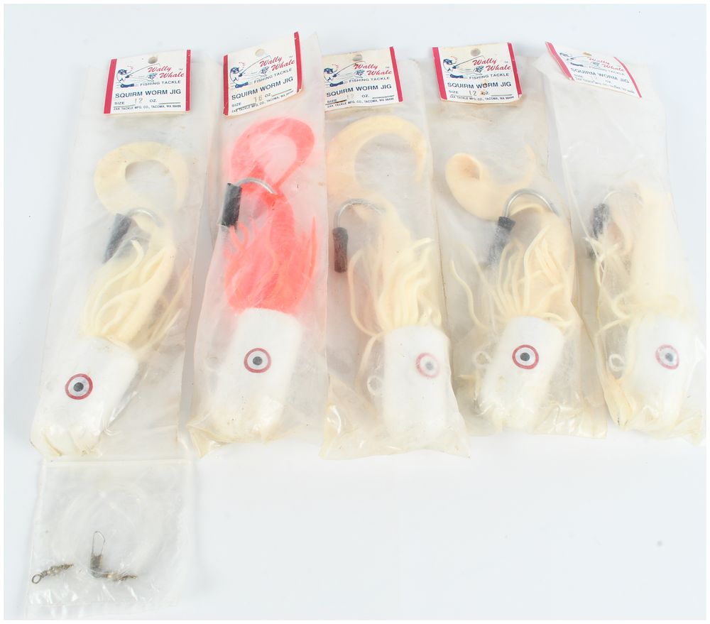 Lot 1094: Five Vintage Zak Tackle Wally Whale Squirm Worm Soft Plastic Offshore Fishing Lures