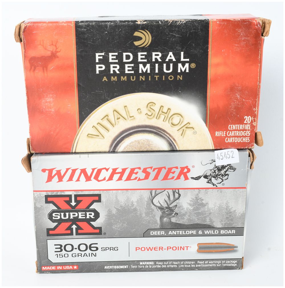 Lot 1180: A Lot of 40 Federal and Winchester Centerfire Rifle Cartridges .30-06 Springfield